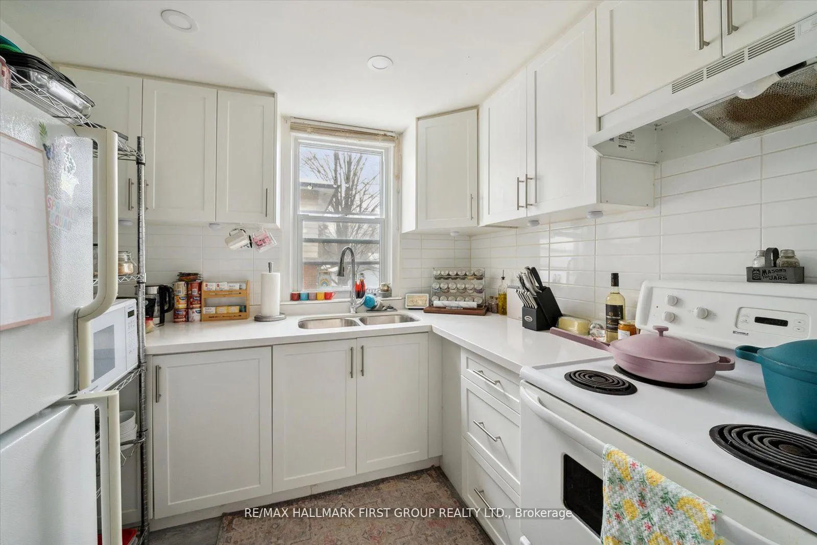 Photo 5 of 219 Cochrane Street, Scugog, Port Perry — HOMEH