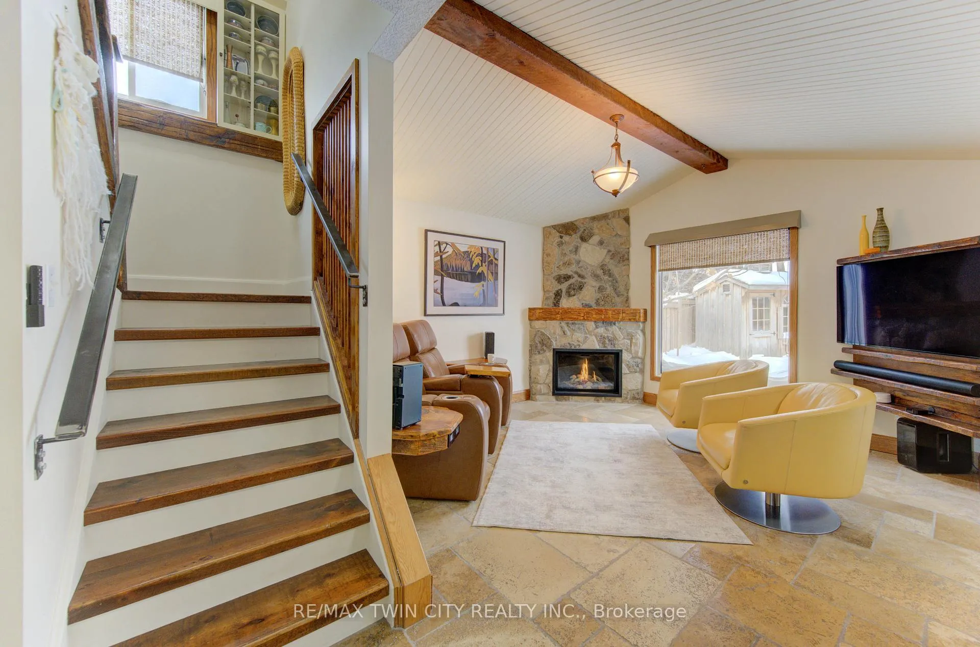 Photo 15 of 235 Bush Clover Crescent, Kitchener — HOMEH