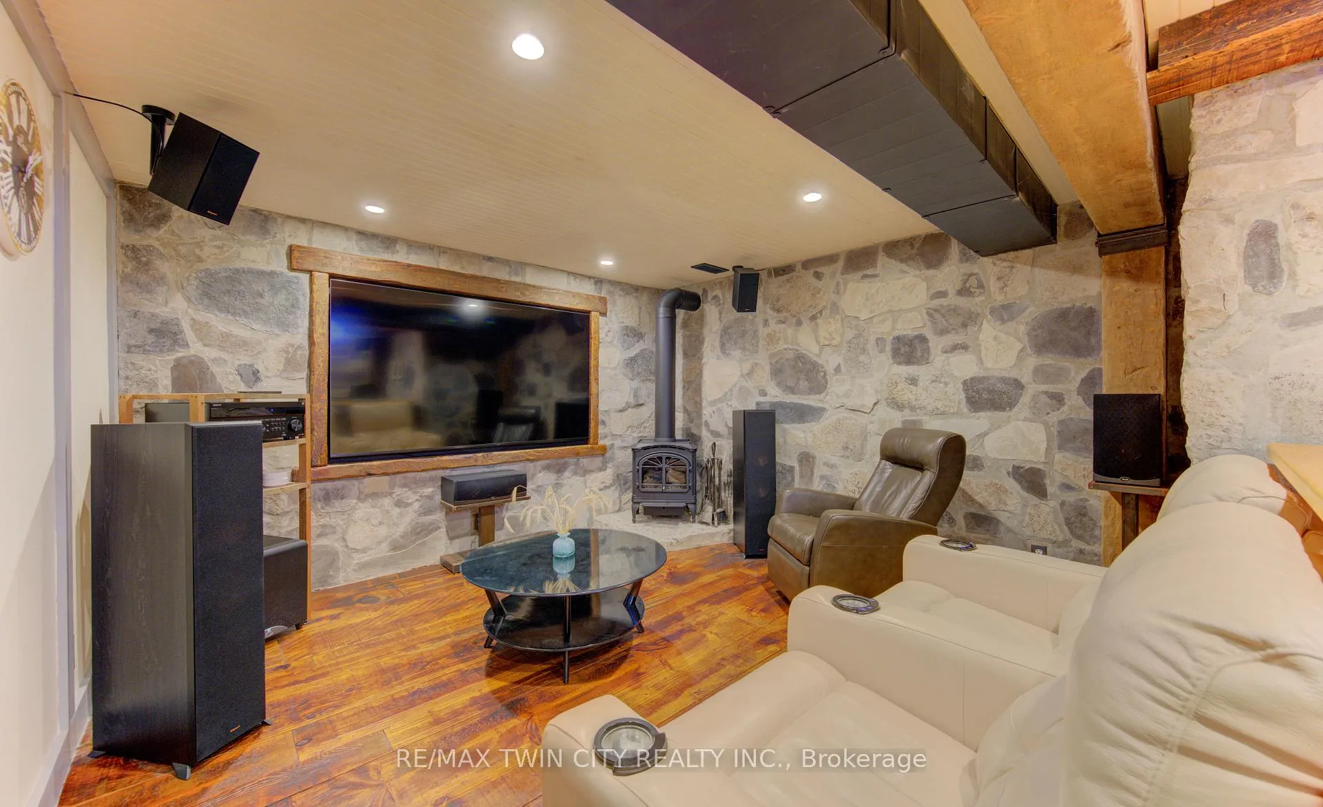 Photo 33 of 235 Bush Clover Crescent, Kitchener — HOMEH