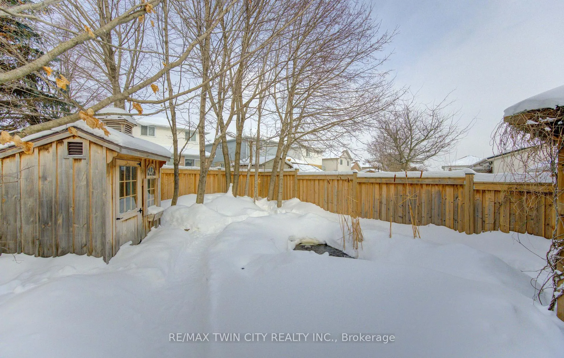 Photo 40 of 235 Bush Clover Crescent, Kitchener — HOMEH