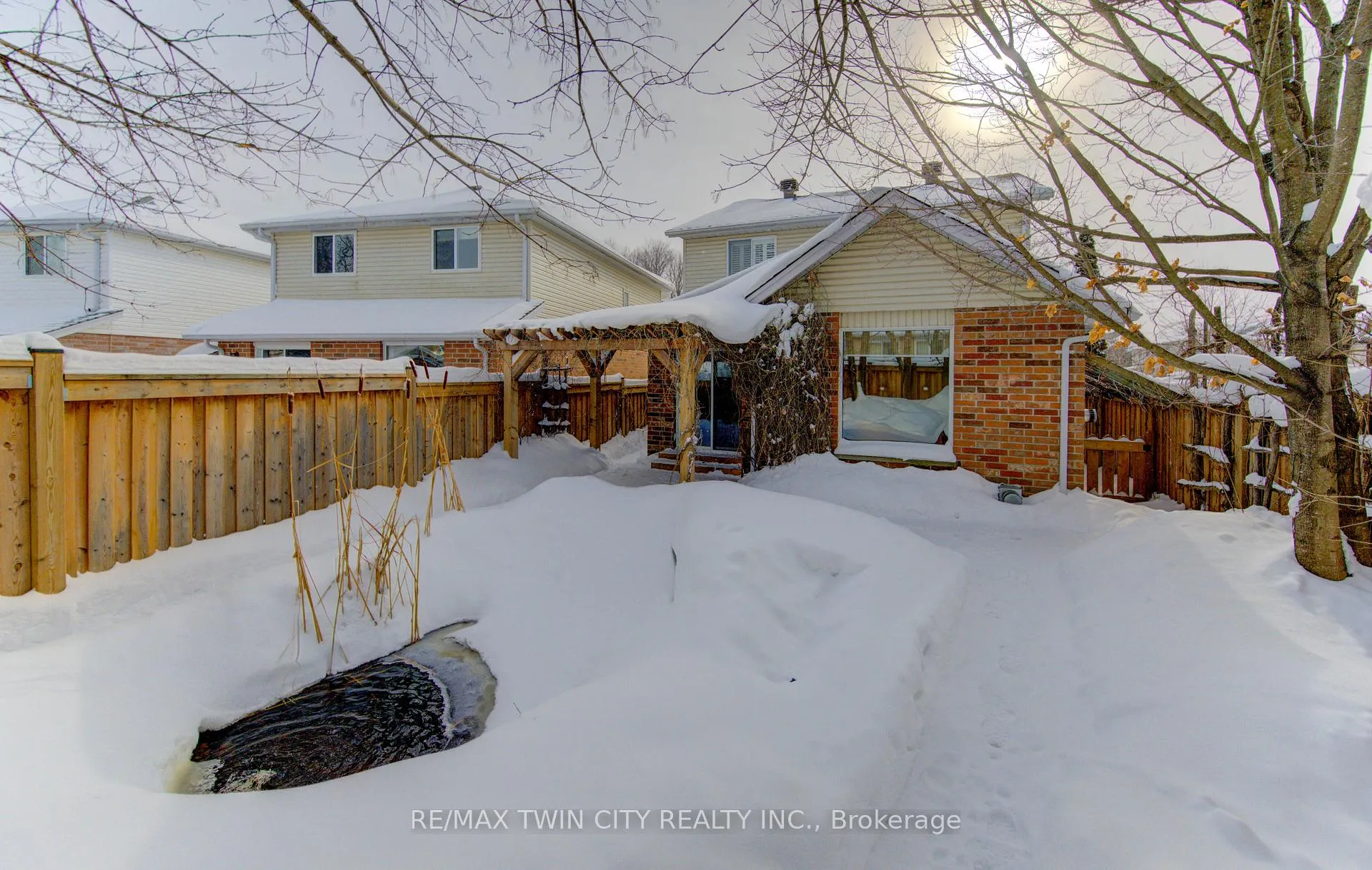 Photo 41 of 235 Bush Clover Crescent, Kitchener — HOMEH