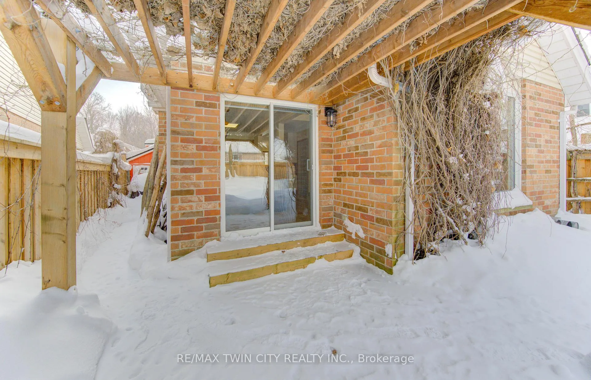 Photo 42 of 235 Bush Clover Crescent, Kitchener — HOMEH