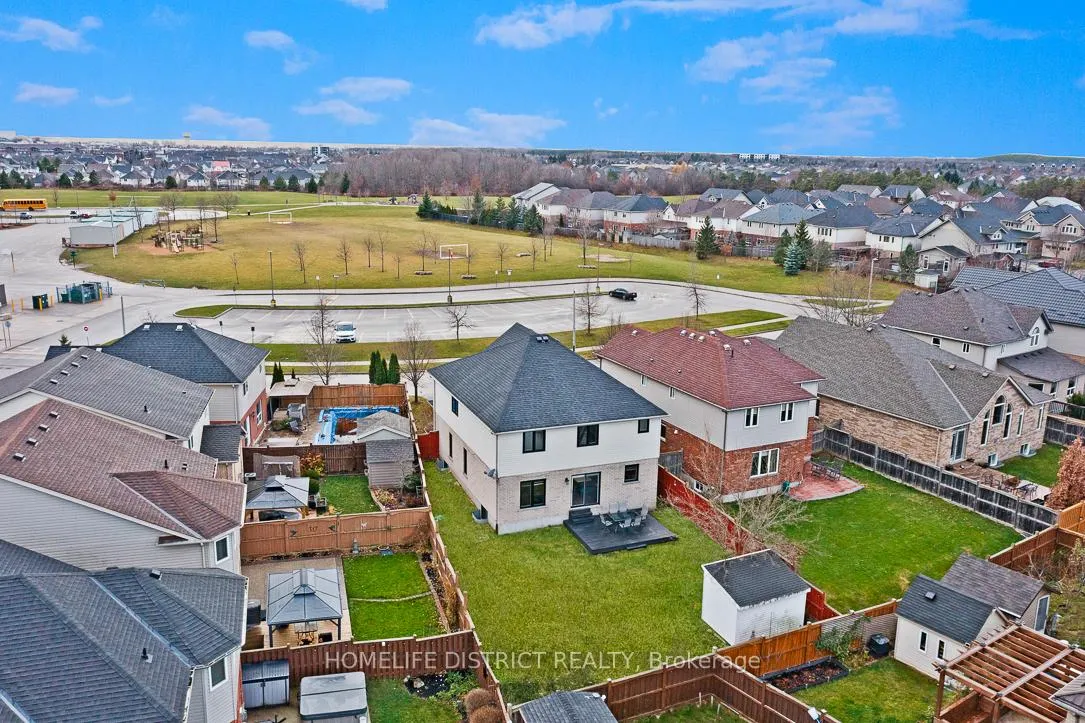 Photo 34 of 74 Hall Avenue, Guelph, Pineridge/Westminster Woods — HOMEH