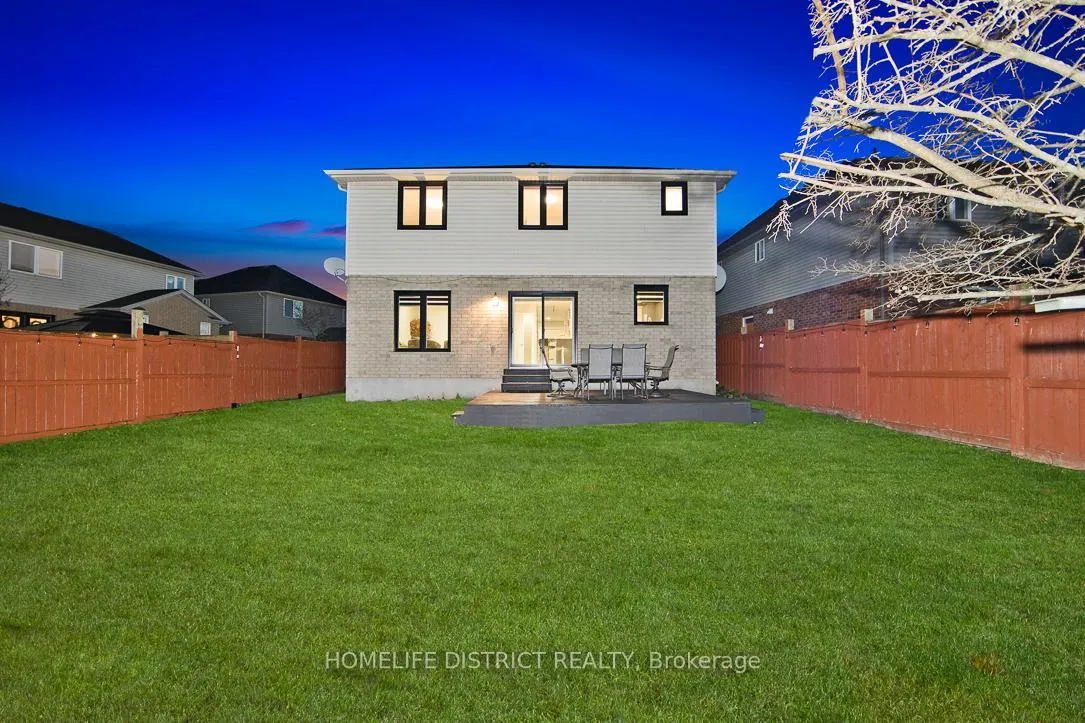 Photo 36 of 74 Hall Avenue, Guelph, Pineridge/Westminster Woods — HOMEH