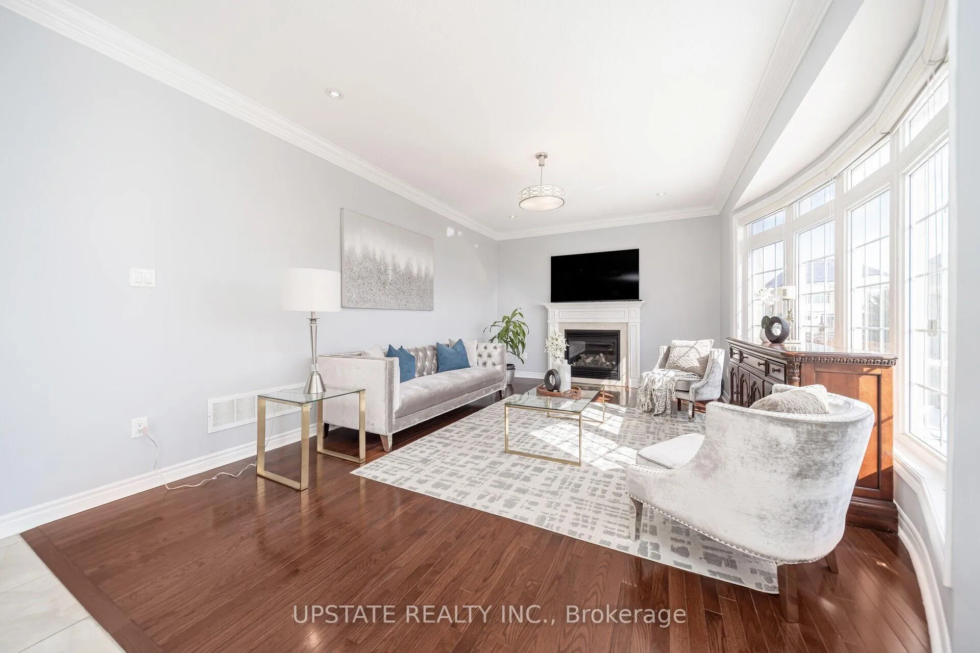 Photo 21 of 10 Agincourt Circle, Brampton, Credit Valley — HOMEH