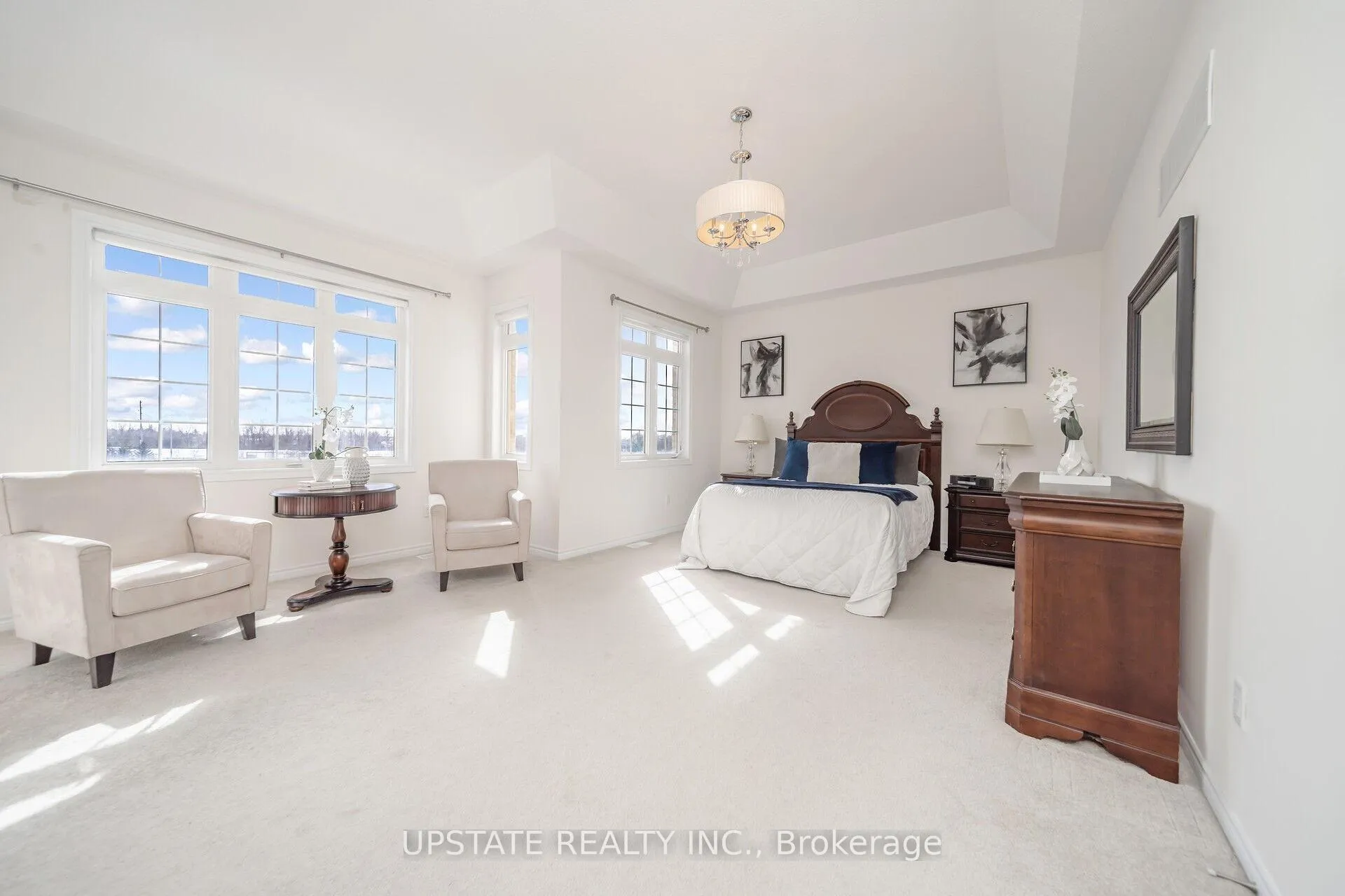 Photo 24 of 10 Agincourt Circle, Brampton, Credit Valley — HOMEH