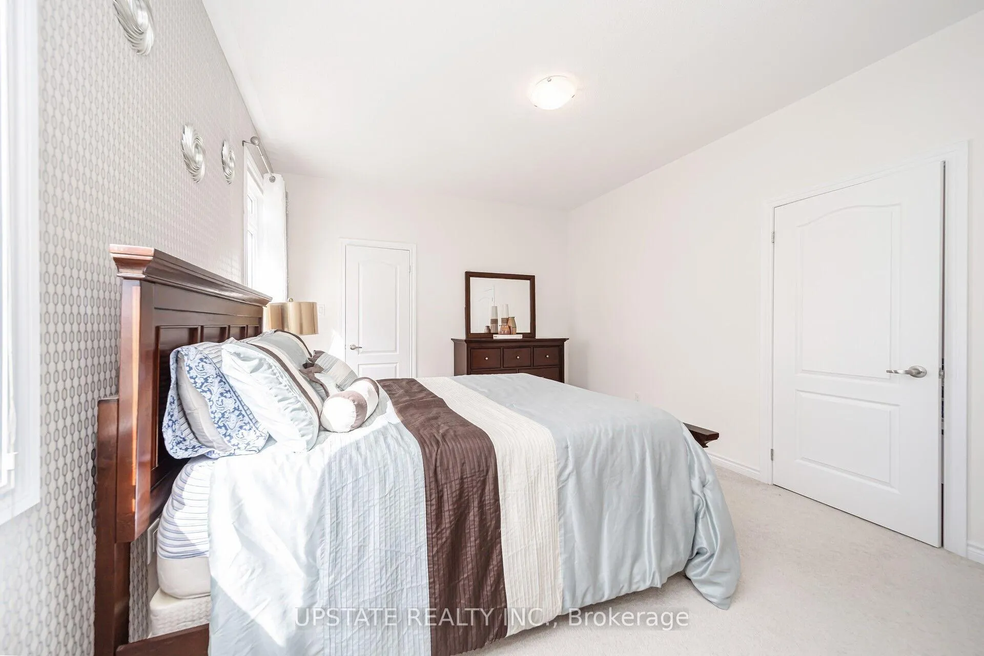 Photo 31 of 10 Agincourt Circle, Brampton, Credit Valley — HOMEH