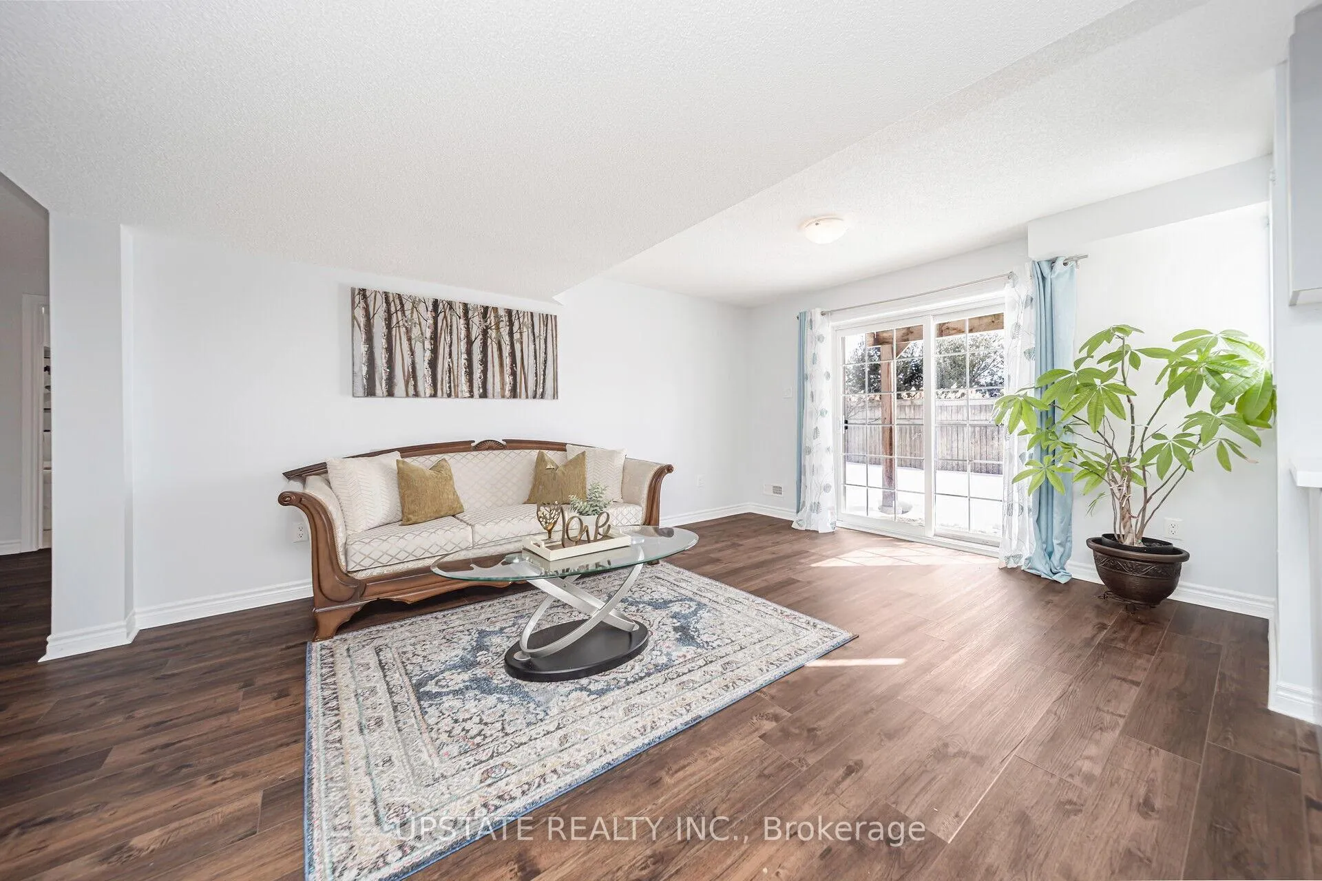 Photo 37 of 10 Agincourt Circle, Brampton, Credit Valley — HOMEH