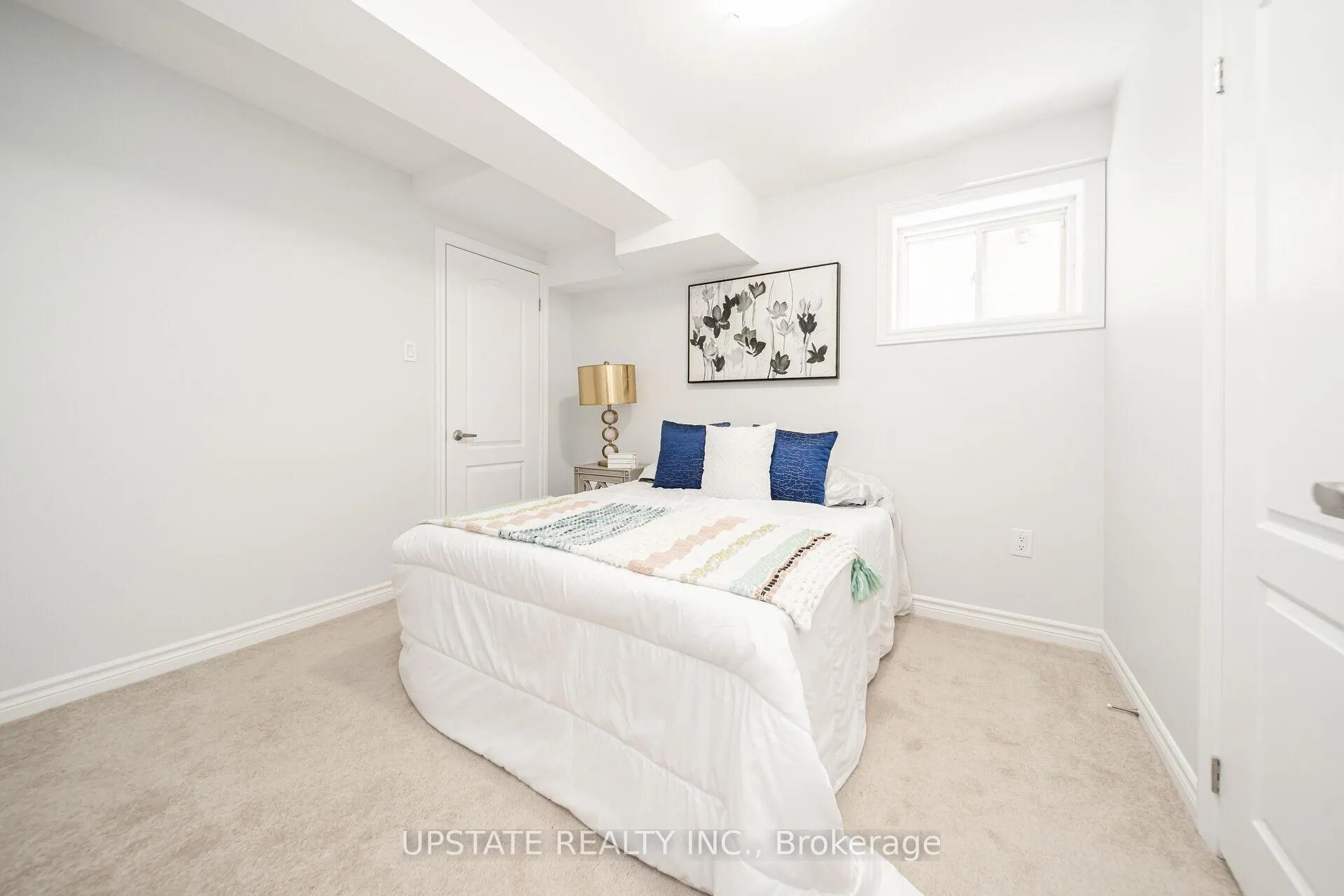 Photo 38 of 10 Agincourt Circle, Brampton, Credit Valley — HOMEH