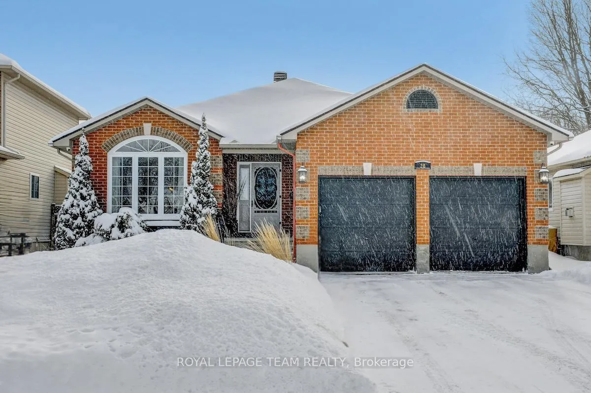 Photo 1 of 28 Prime Place, Carleton Place — HOMEH