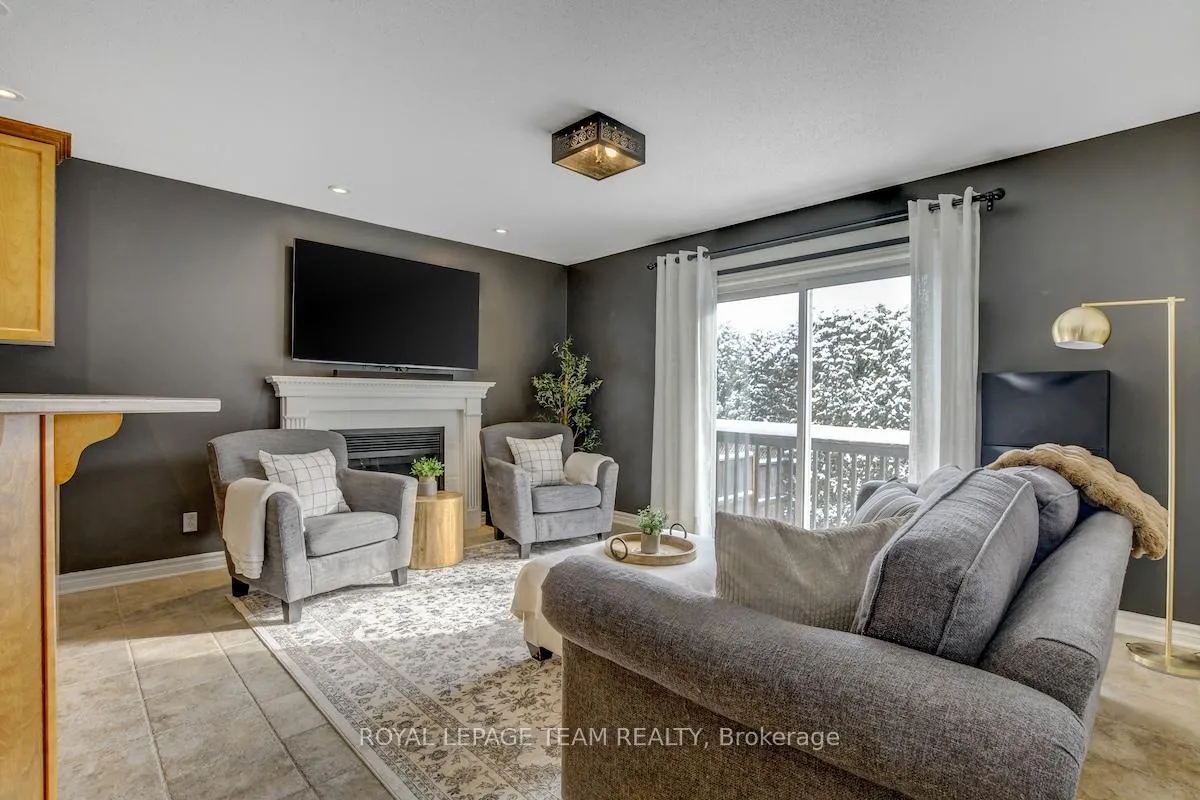 Photo 18 of 28 Prime Place, Carleton Place — HOMEH