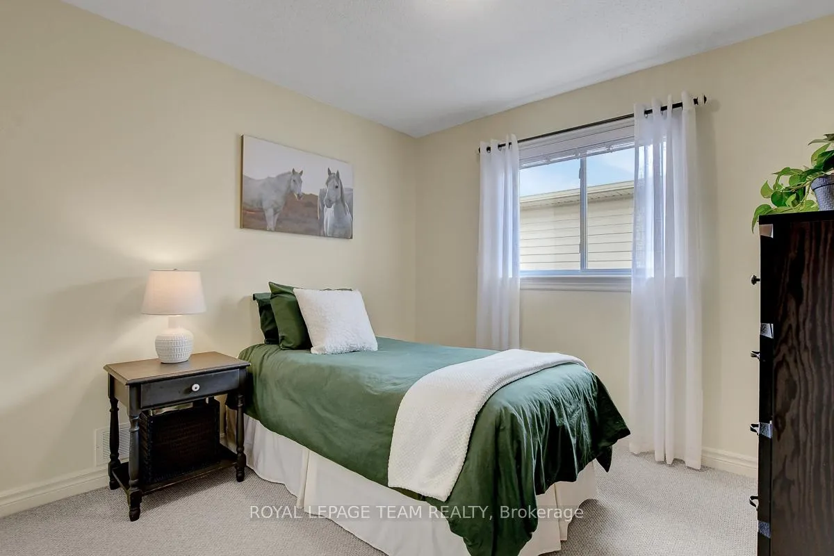 Photo 29 of 28 Prime Place, Carleton Place — HOMEH