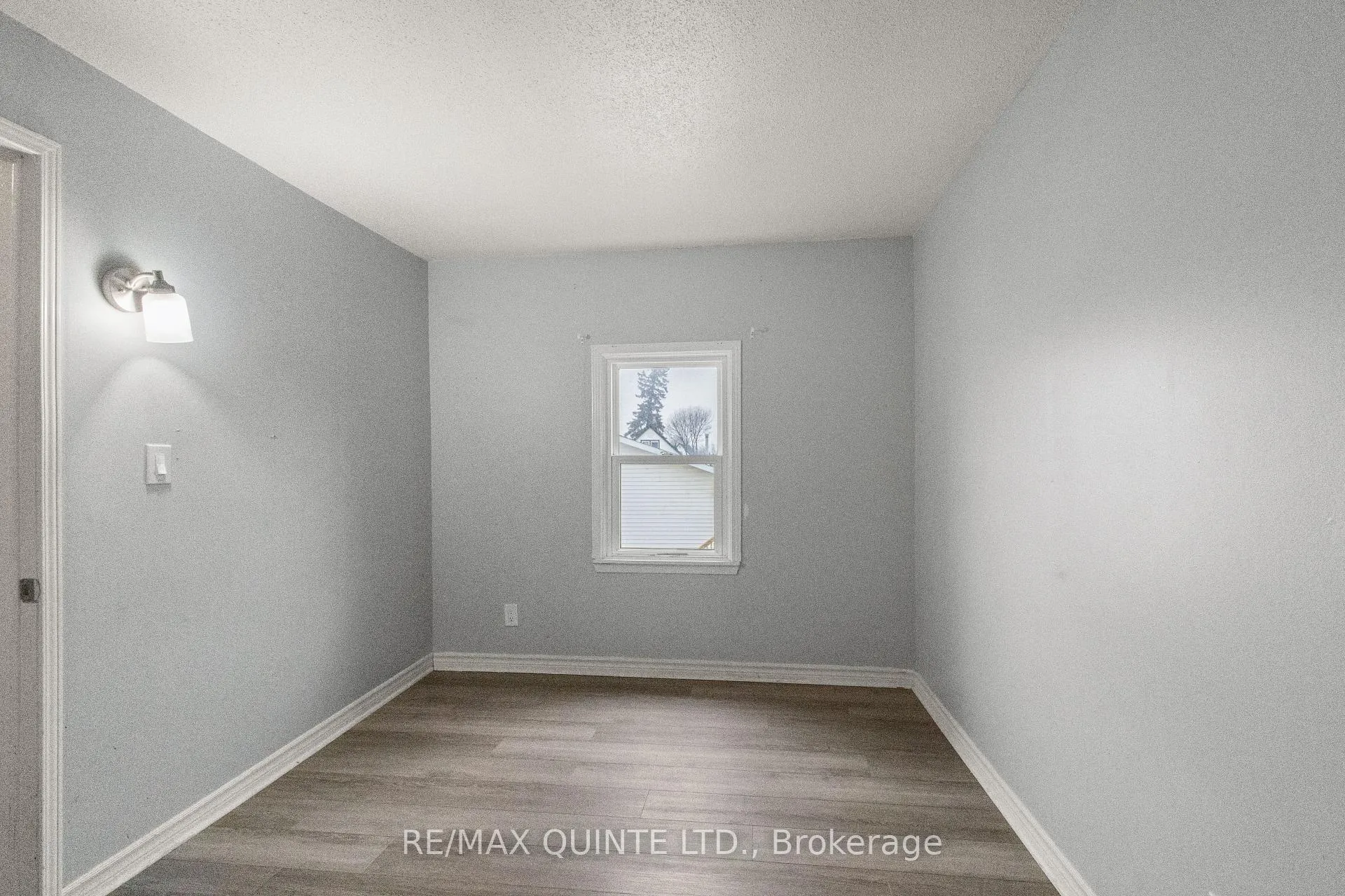 Photo 26 of 325 Sidney Street, Belleville, Belleville Ward — HOMEH