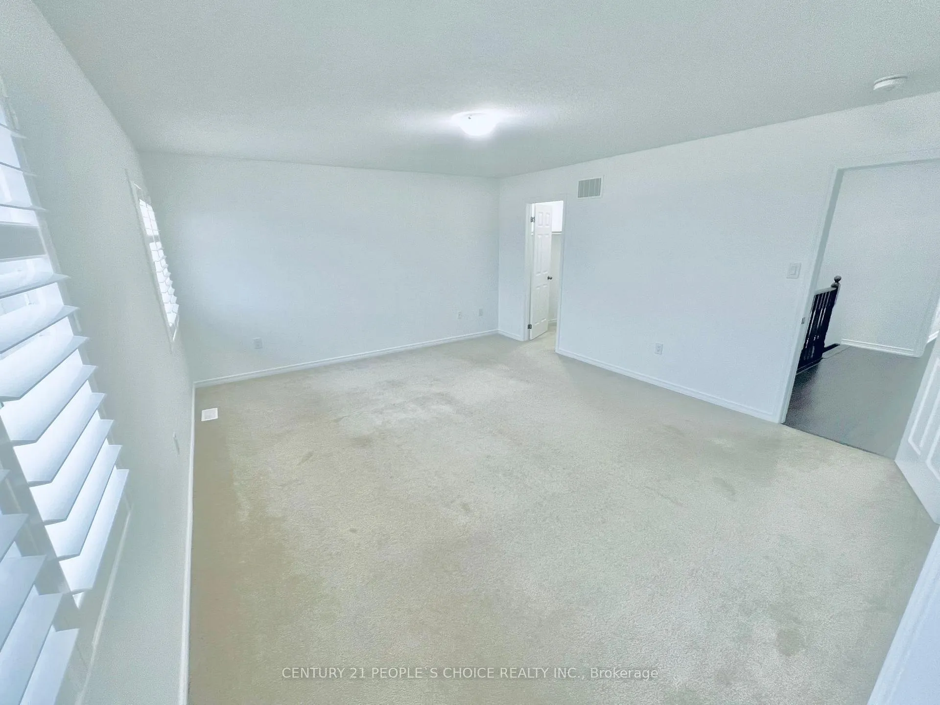 Photo 16 of 7692 Sycamore Drive, Niagara Falls, Brown — HOMEH