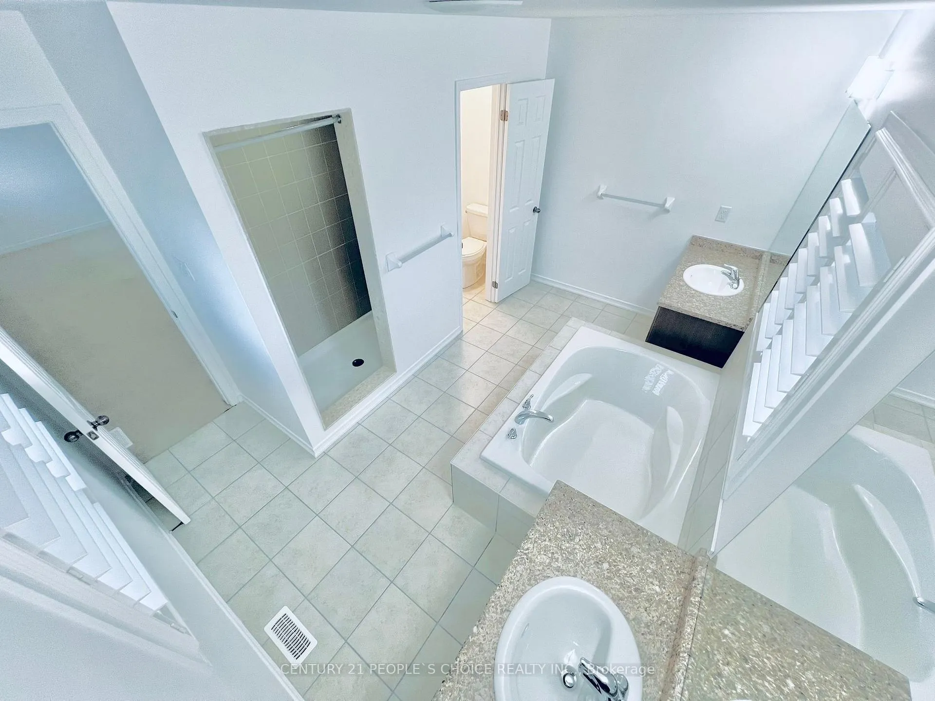 Photo 19 of 7692 Sycamore Drive, Niagara Falls, Brown — HOMEH