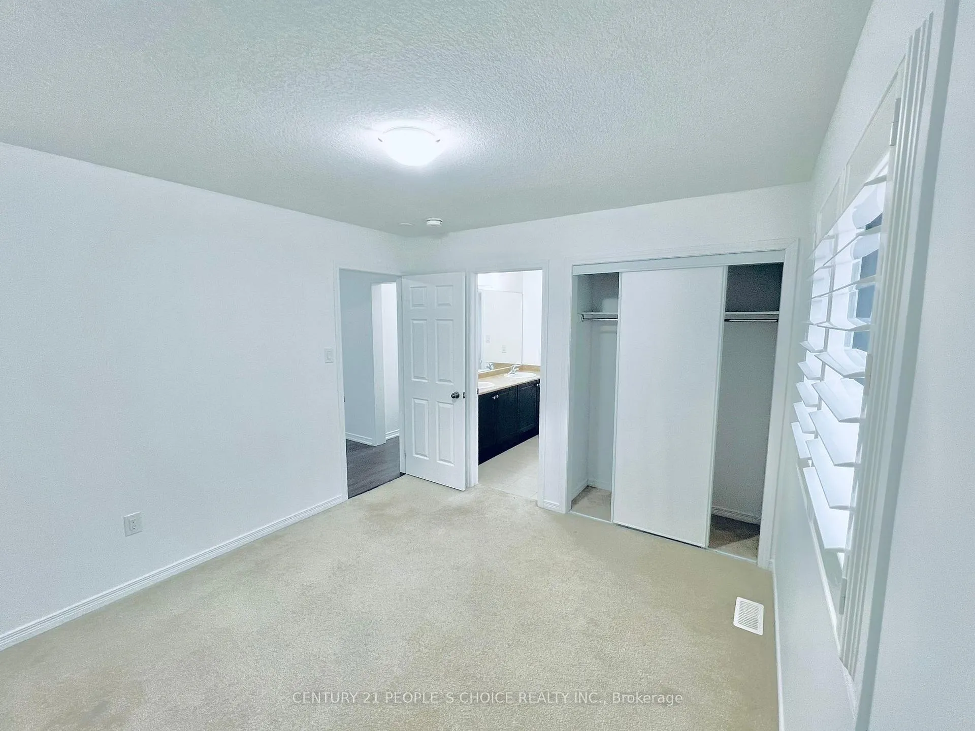 Photo 25 of 7692 Sycamore Drive, Niagara Falls, Brown — HOMEH