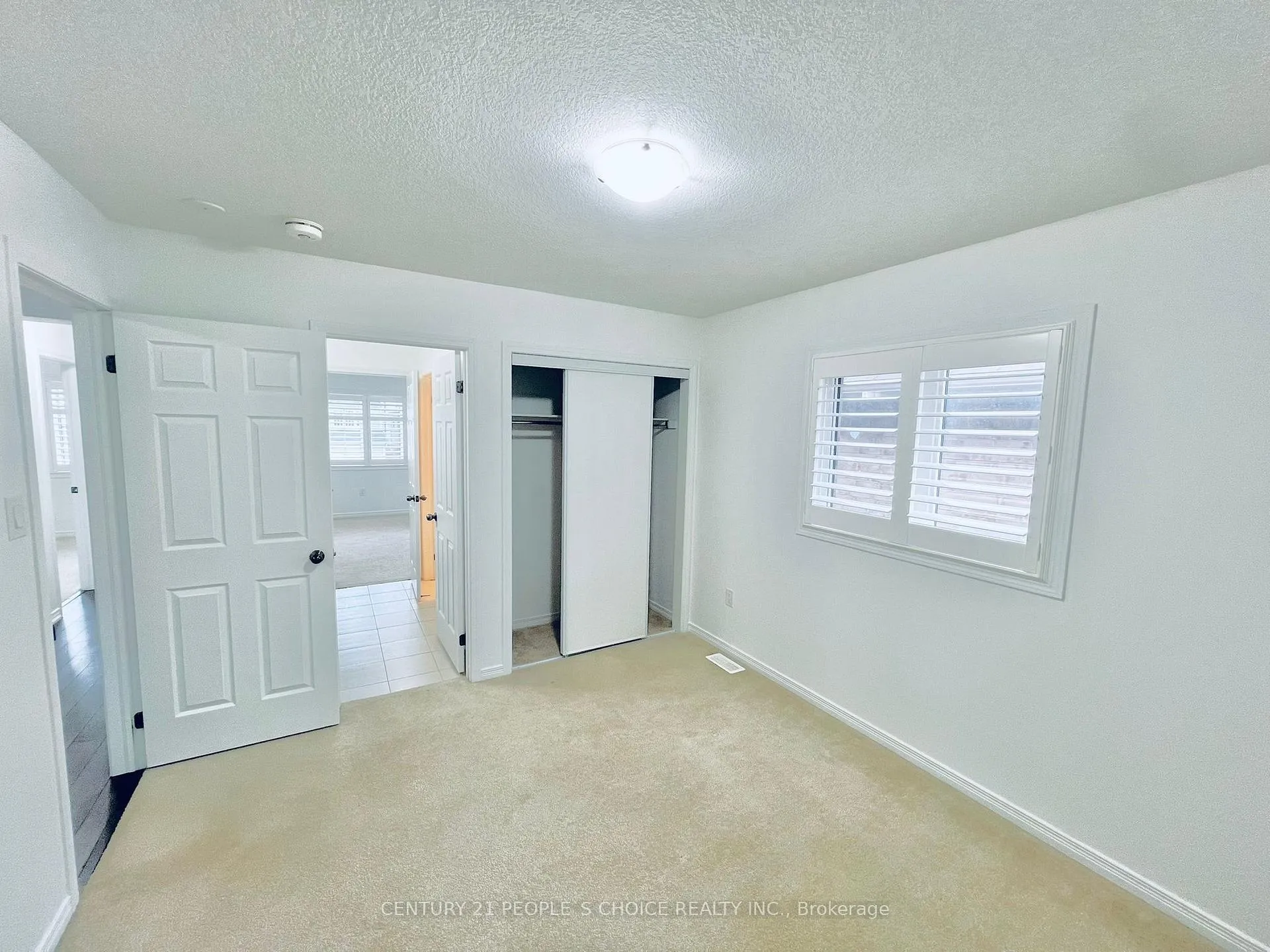 Photo 26 of 7692 Sycamore Drive, Niagara Falls, Brown — HOMEH
