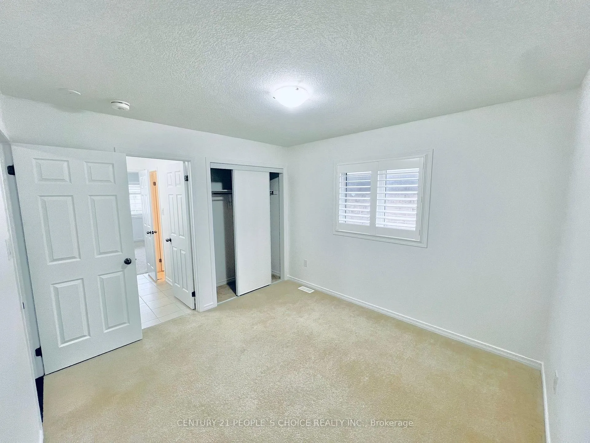 Photo 27 of 7692 Sycamore Drive, Niagara Falls, Brown — HOMEH
