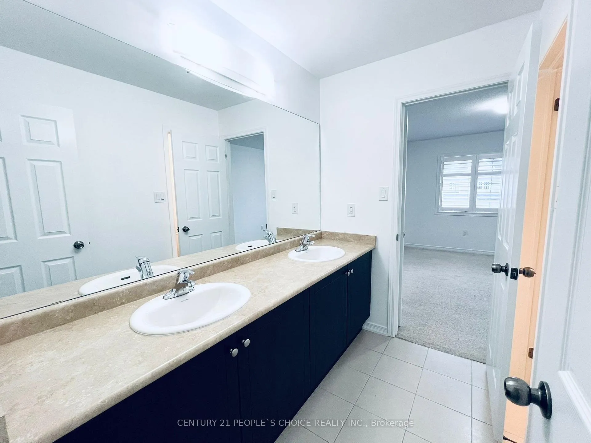 Photo 28 of 7692 Sycamore Drive, Niagara Falls, Brown — HOMEH