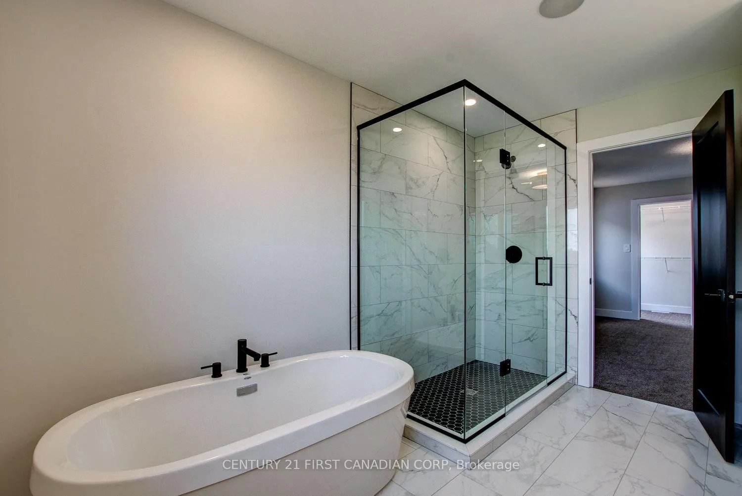 Photo 37 of 129 Aspen Circle, Thames Centre, Thorndale — HOMEH