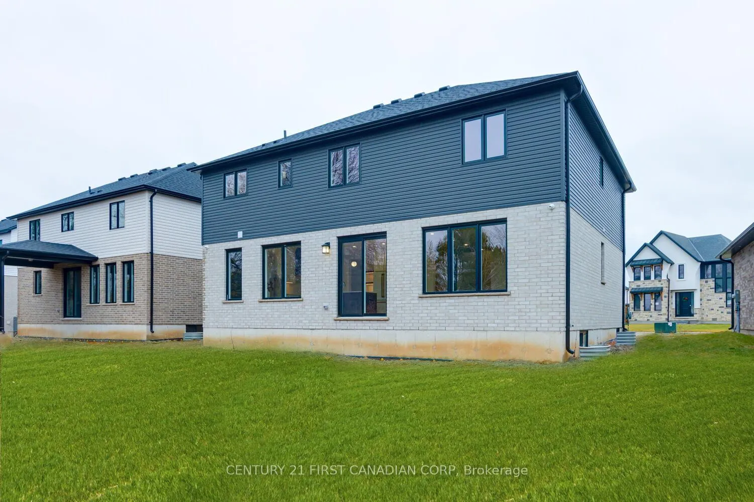 Photo 44 of 129 Aspen Circle, Thames Centre, Thorndale — HOMEH