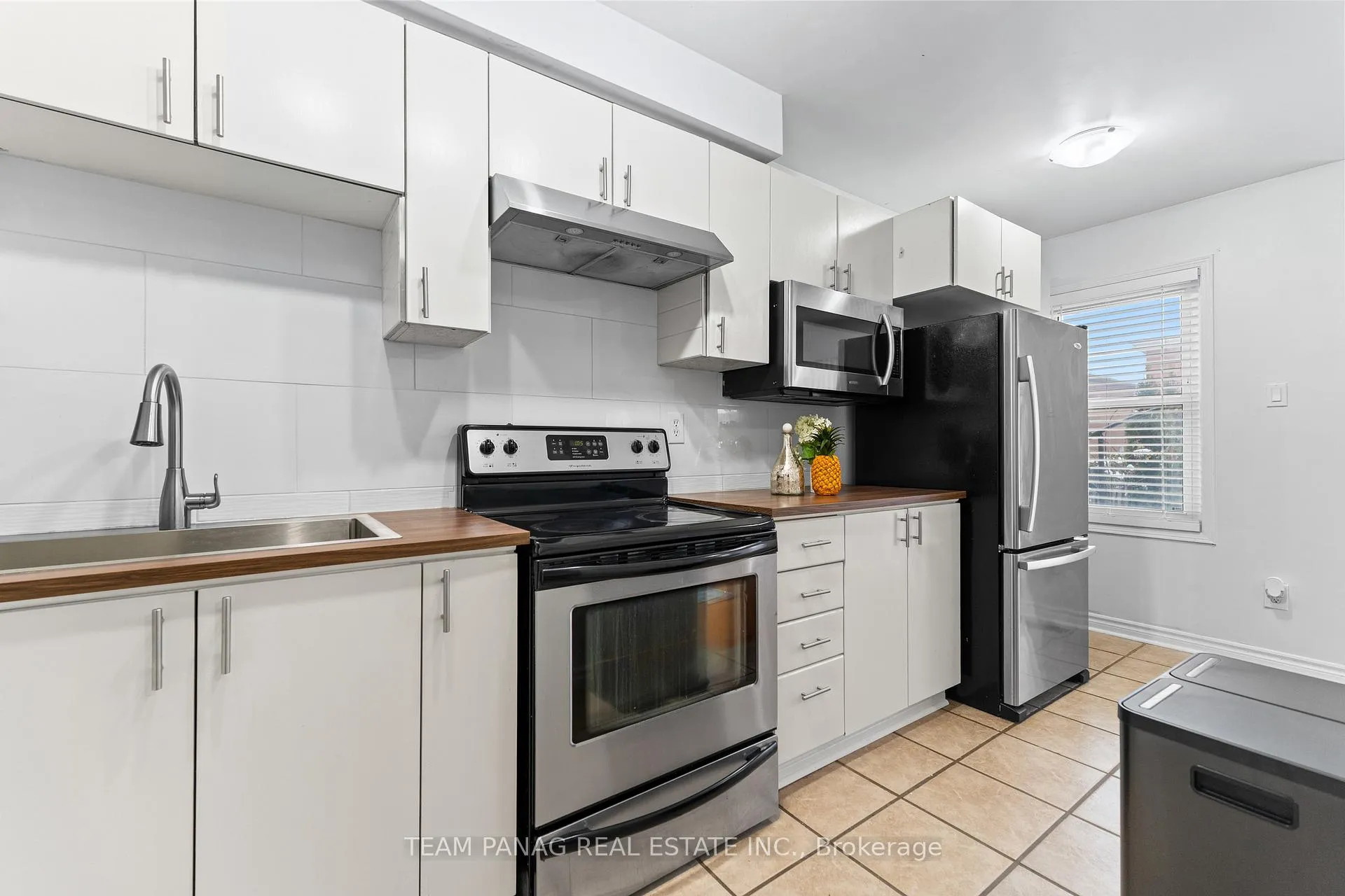 Photo 16 of 71 Muirland Crescent, Brampton, Northwood Park — HOMEH