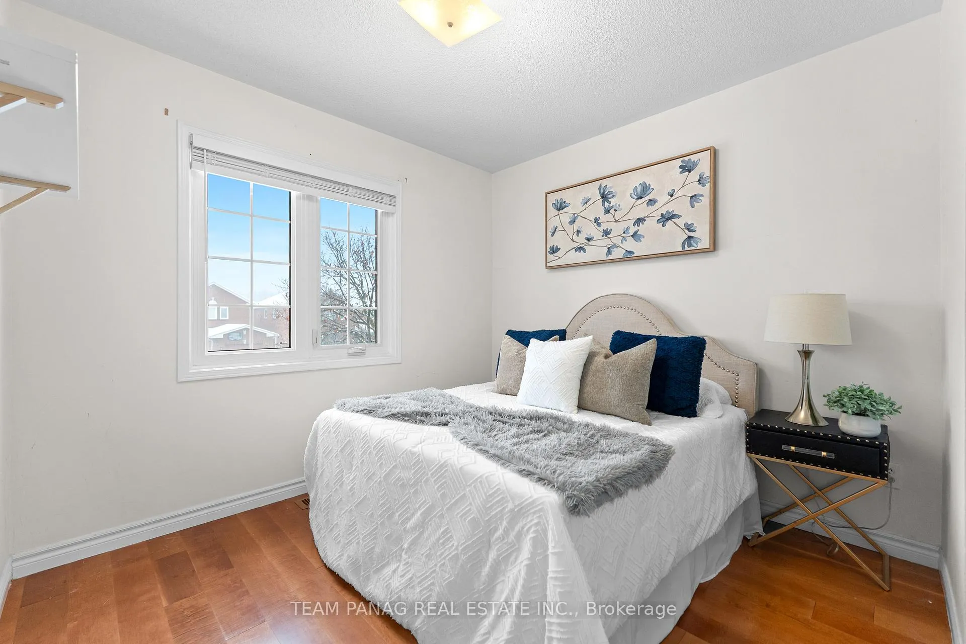 Photo 24 of 71 Muirland Crescent, Brampton, Northwood Park — HOMEH