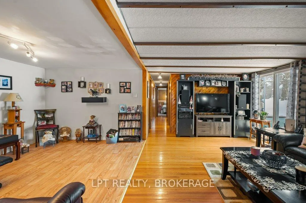 Photo 7 of 1023 Moon Road, Frontenac, Frontenac Centre — HOMEH