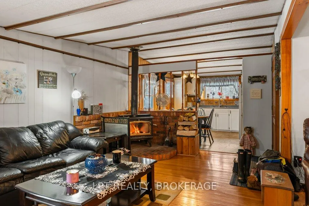 Photo 10 of 1023 Moon Road, Frontenac, Frontenac Centre — HOMEH