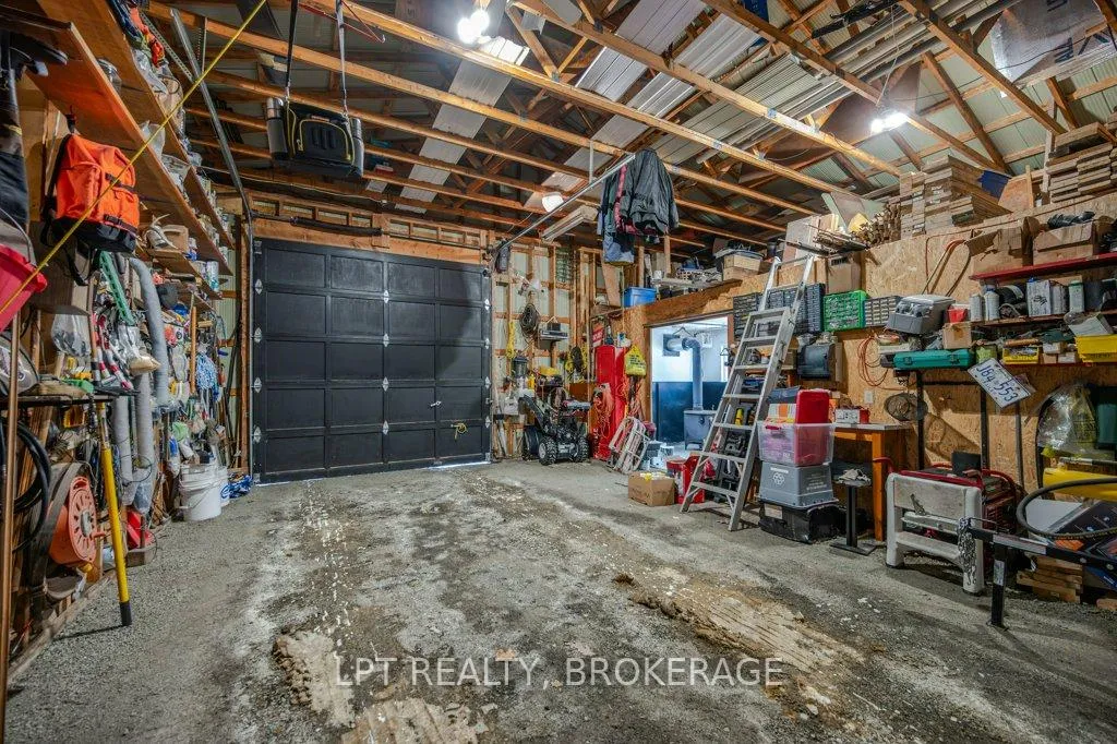 Photo 21 of 1023 Moon Road, Frontenac, Frontenac Centre — HOMEH