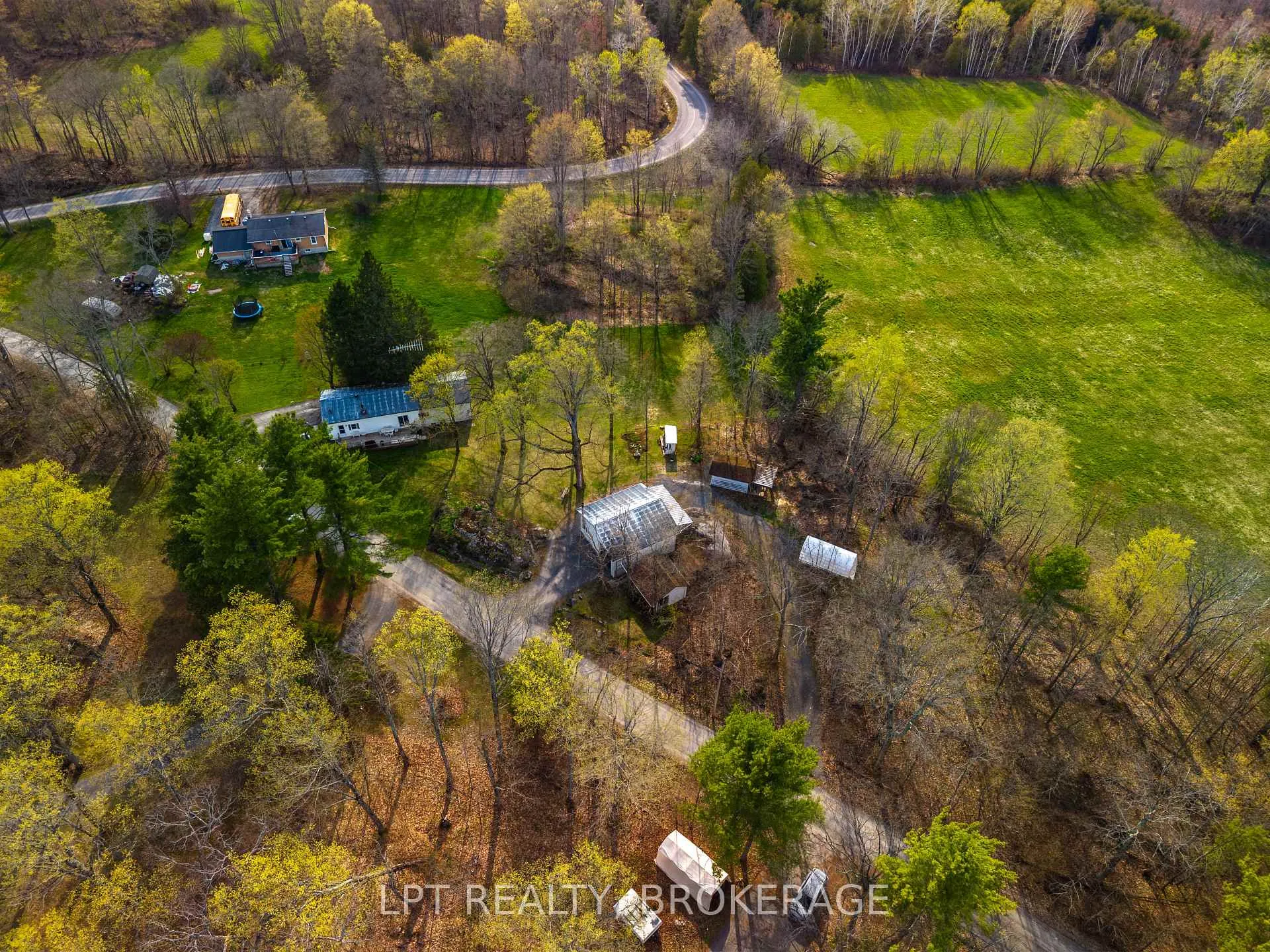 Photo 1 of 1023 Moon Road, Frontenac, Frontenac Centre — HOMEH