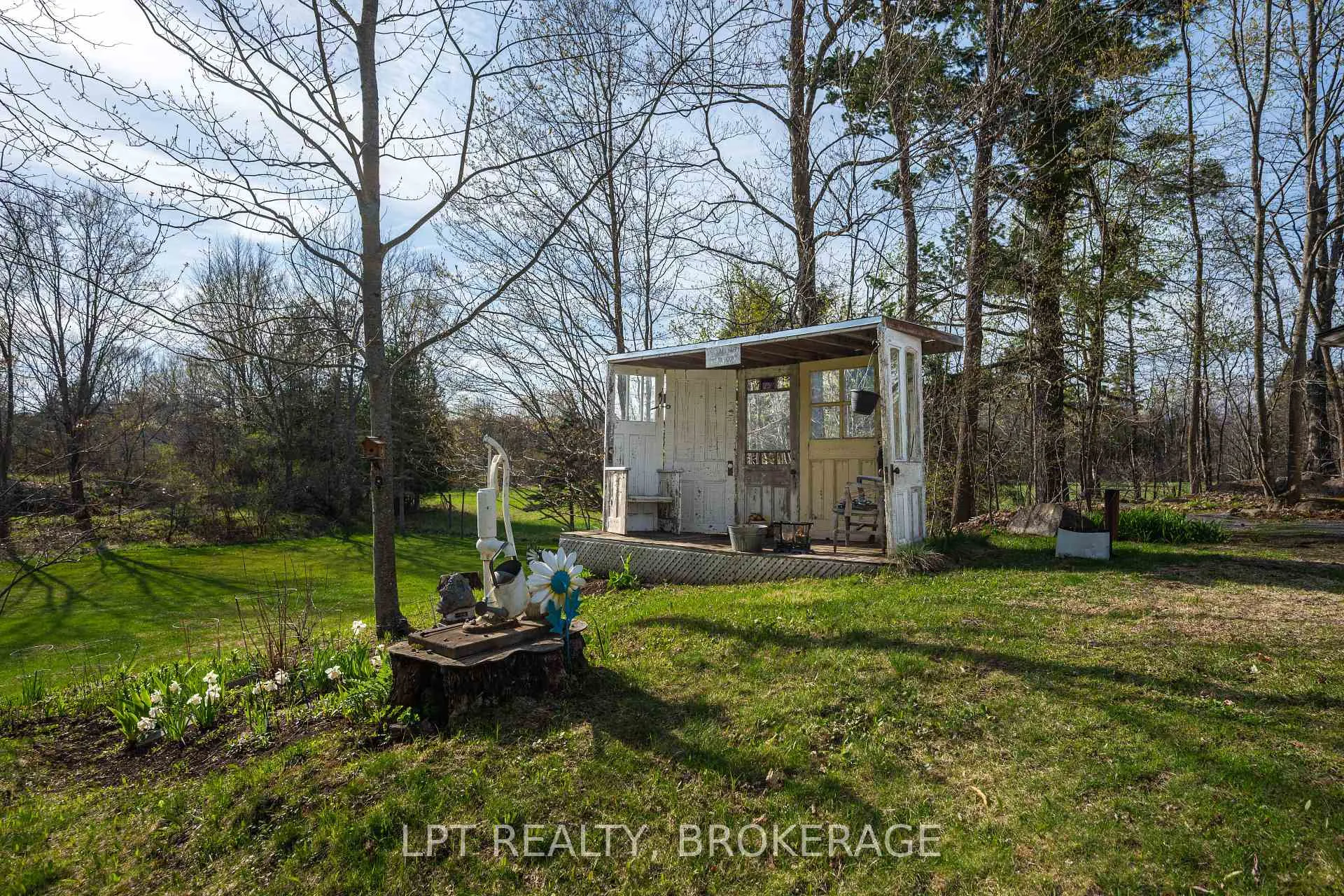 Photo 45 of 1023 Moon Road, Frontenac, Frontenac Centre — HOMEH