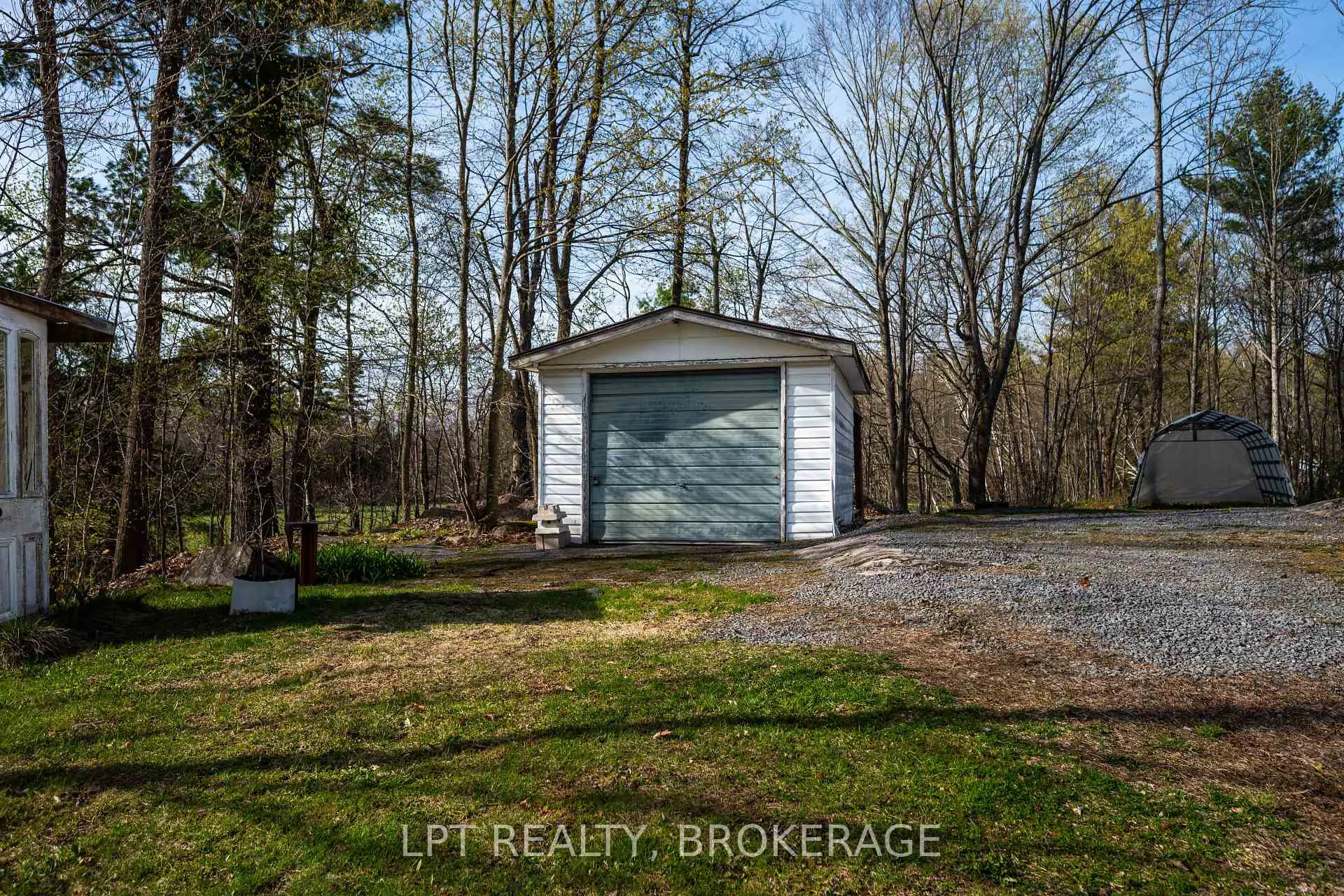 Photo 47 of 1023 Moon Road, Frontenac, Frontenac Centre — HOMEH