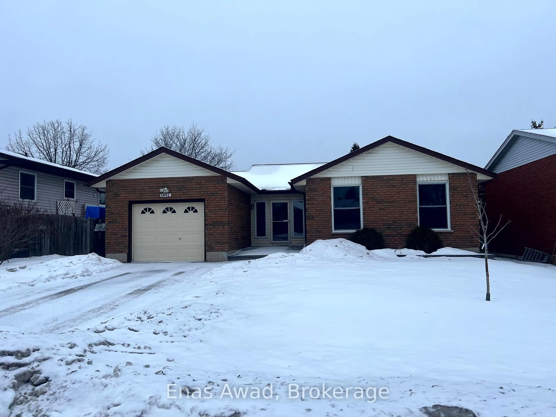 Photo 1 of 1402 Clearview Drive, Peterborough, Monaghan Ward 2 — HOMEH
