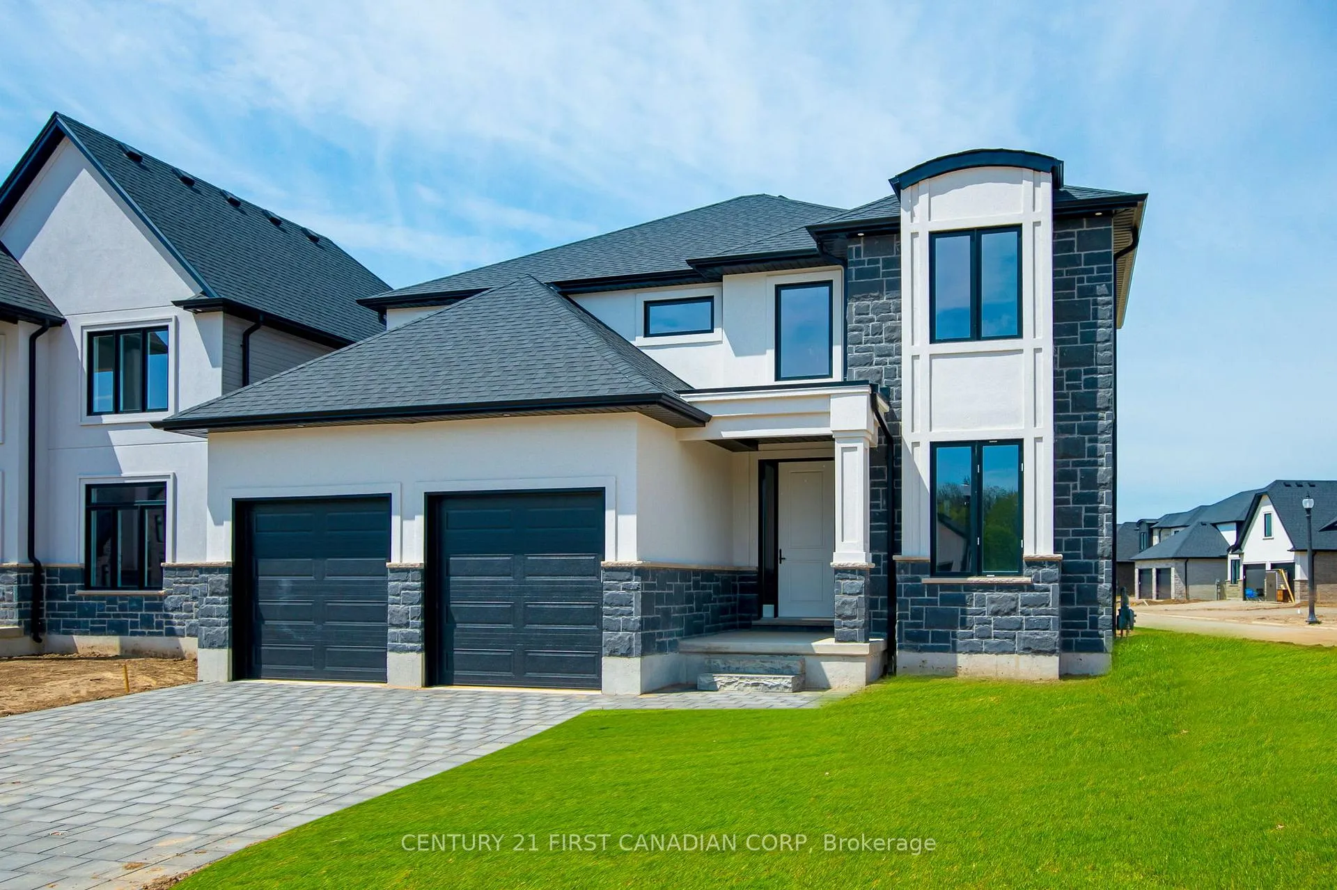 Photo 2 of 100 Aspen Circle, Thames Centre, Thorndale — HOMEH