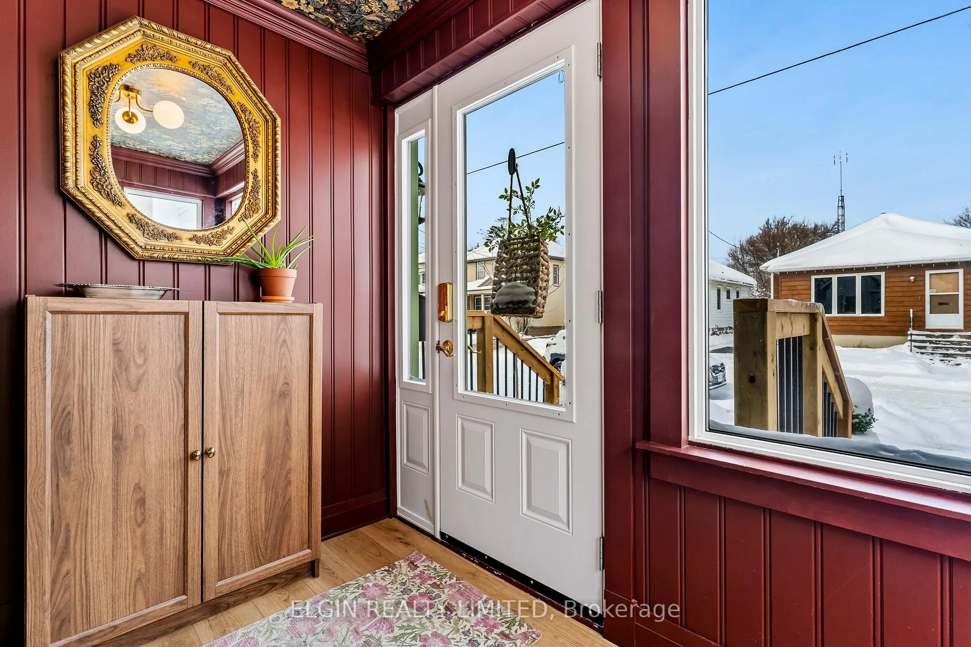 Photo 5 of 84 Pleasant Avenue, St. Catharines, Downtown — HOMEH
