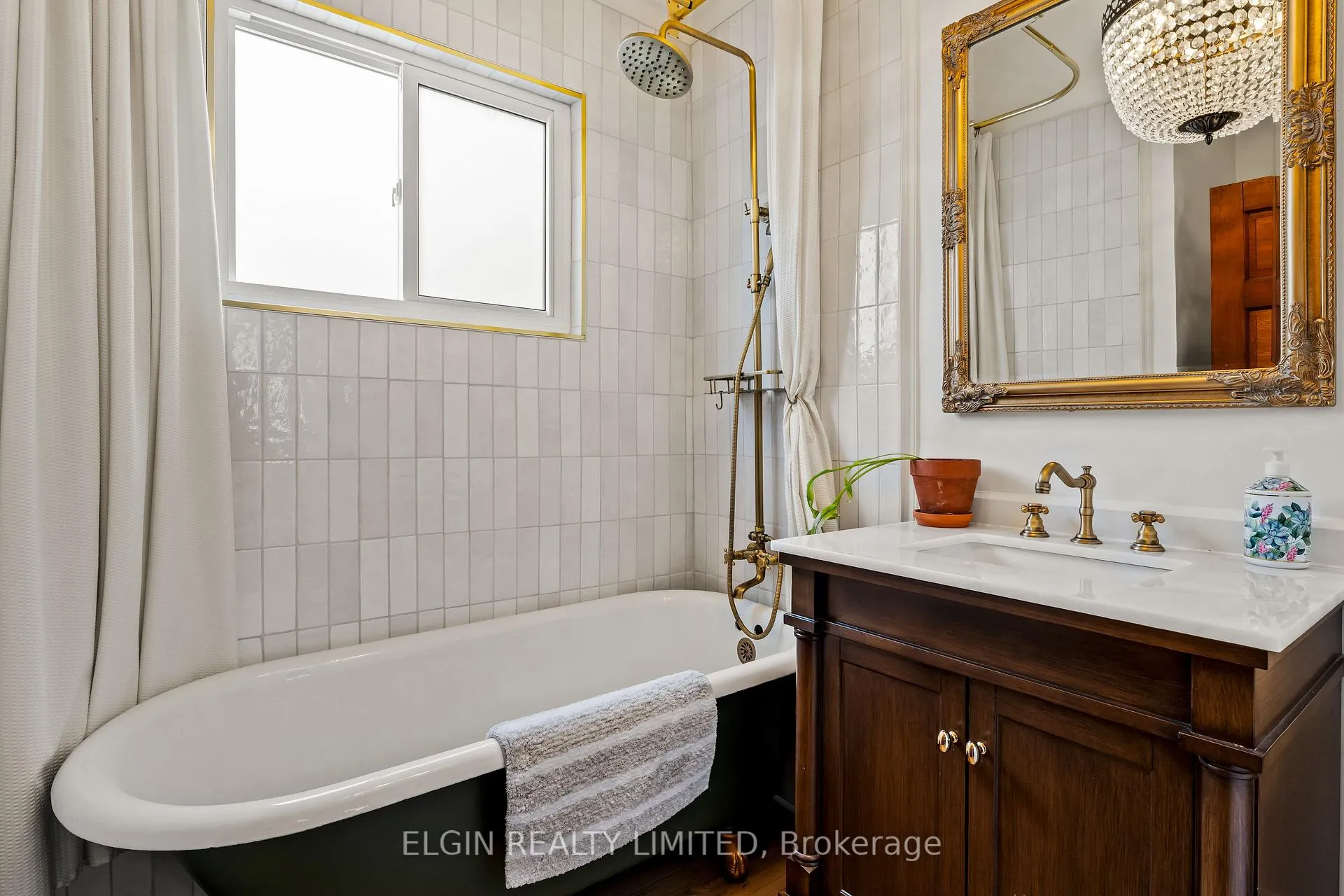 Photo 25 of 84 Pleasant Avenue, St. Catharines, Downtown — HOMEH