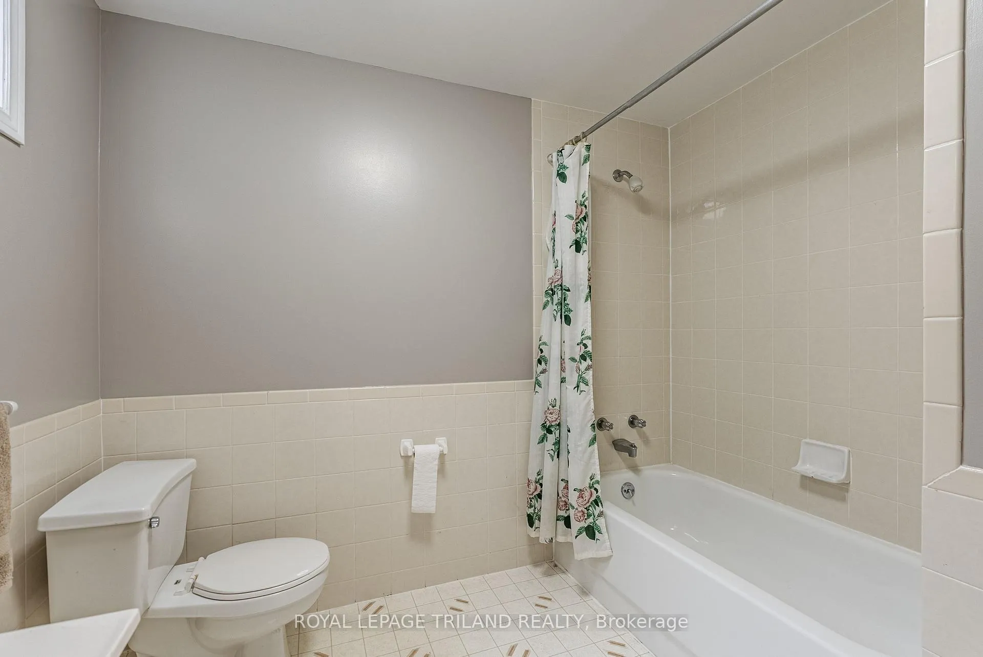 Photo 26 of 47 Manley Drive, Thames Centre, Rural Thames Centre — HOMEH