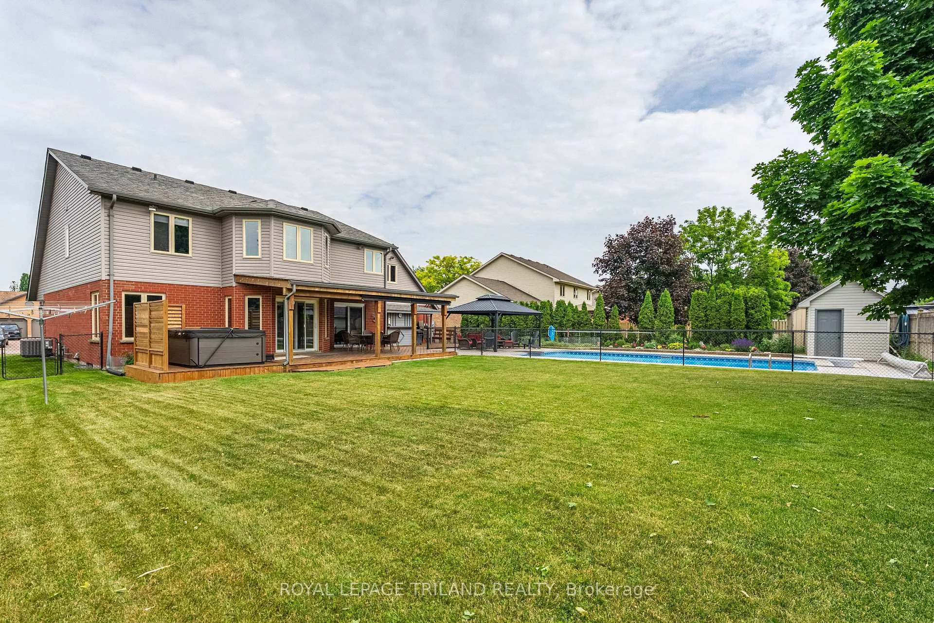 Photo 30 of 47 Manley Drive, Thames Centre, Rural Thames Centre — HOMEH