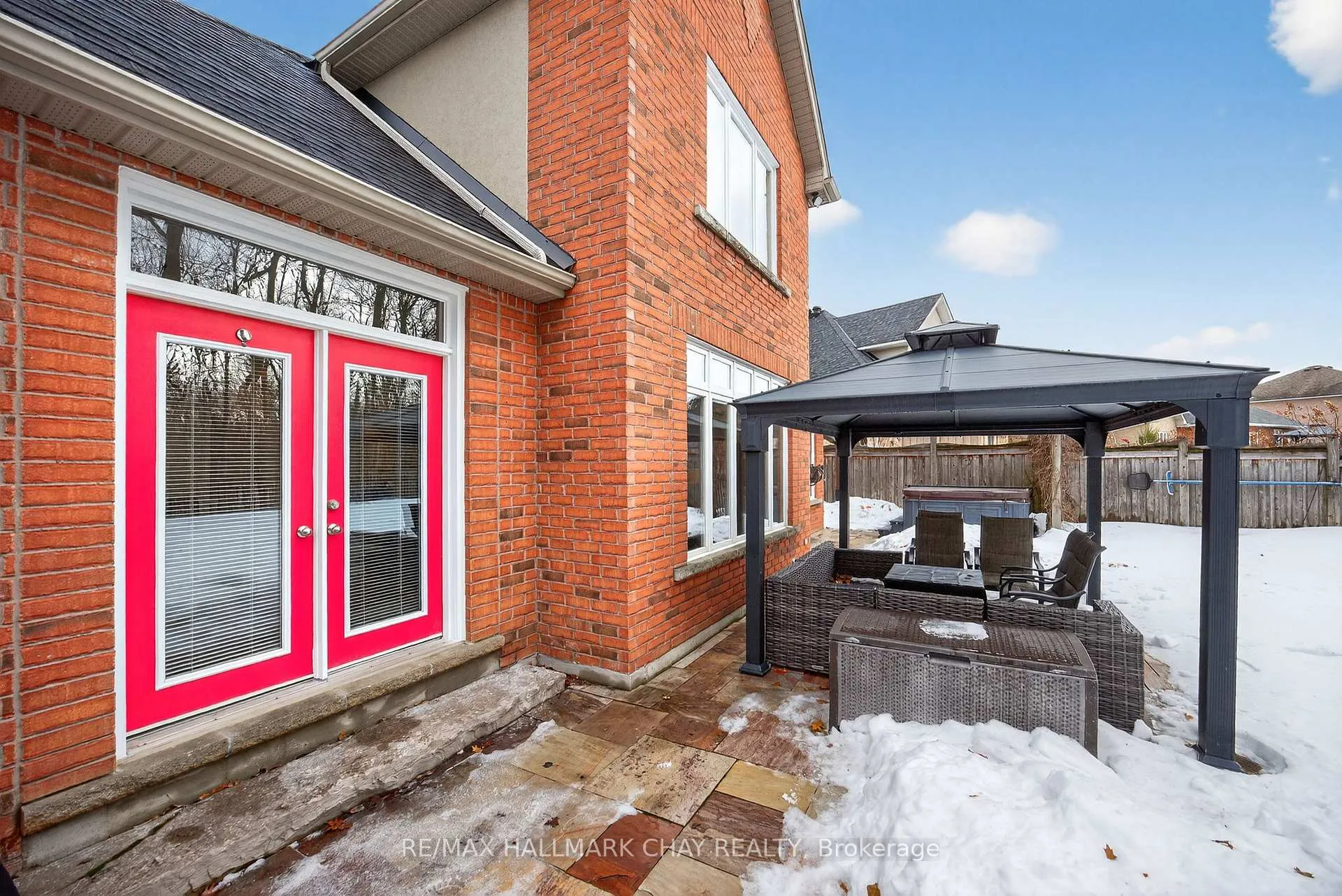 Photo 36 of 18 Cumming Drive, Barrie, Ardagh — HOMEH