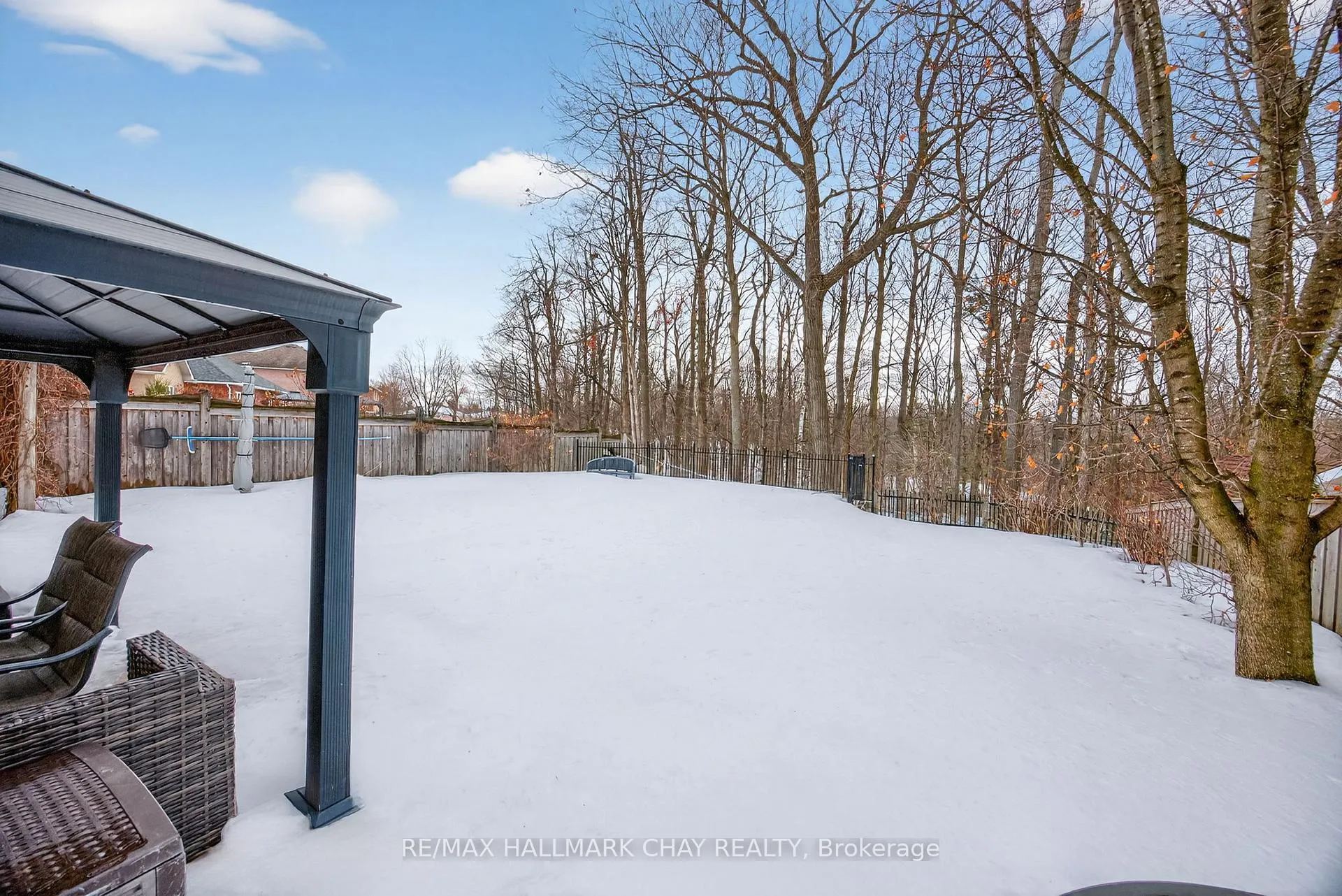 Photo 37 of 18 Cumming Drive, Barrie, Ardagh — HOMEH