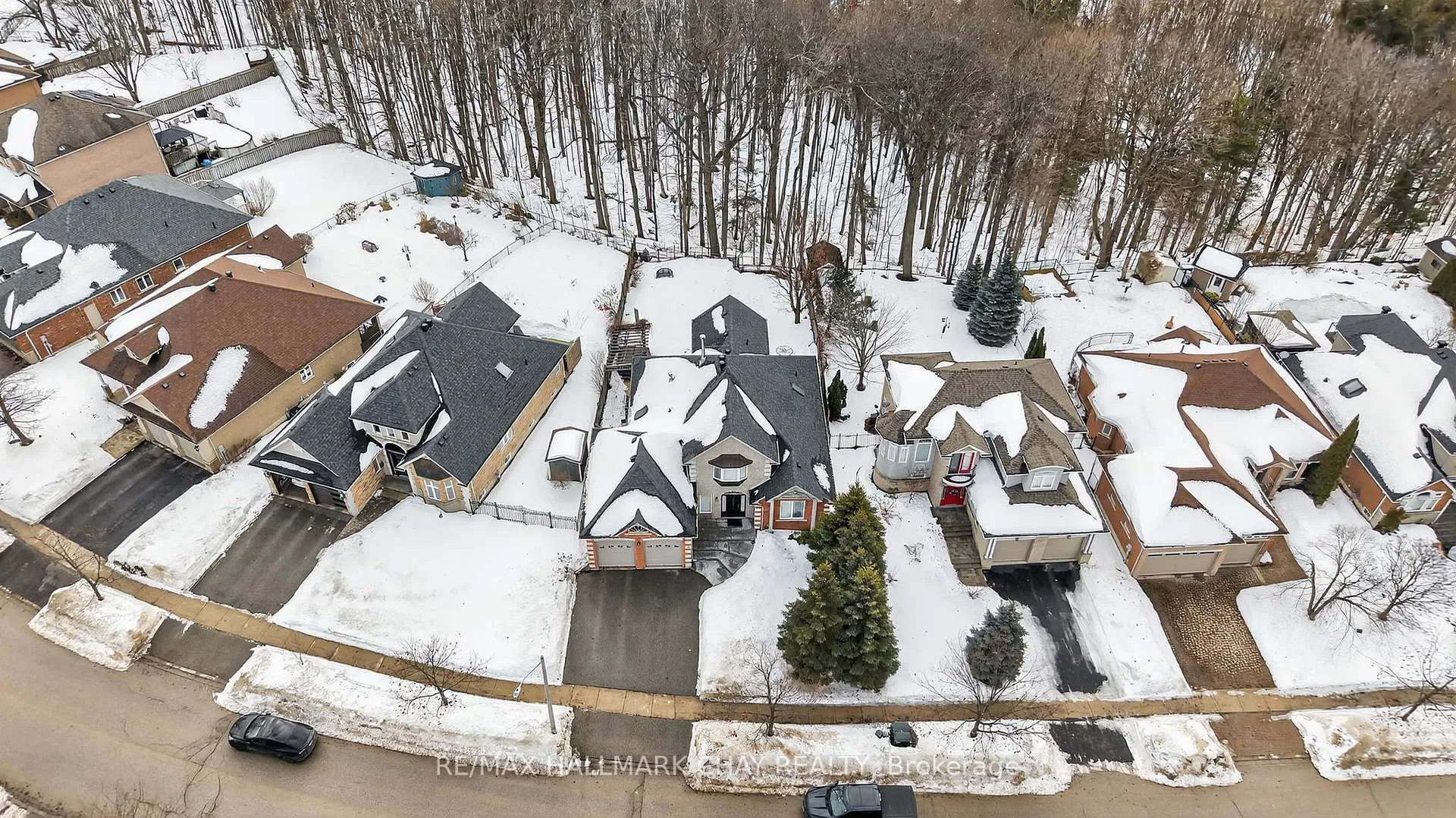 Photo 42 of 18 Cumming Drive, Barrie, Ardagh — HOMEH
