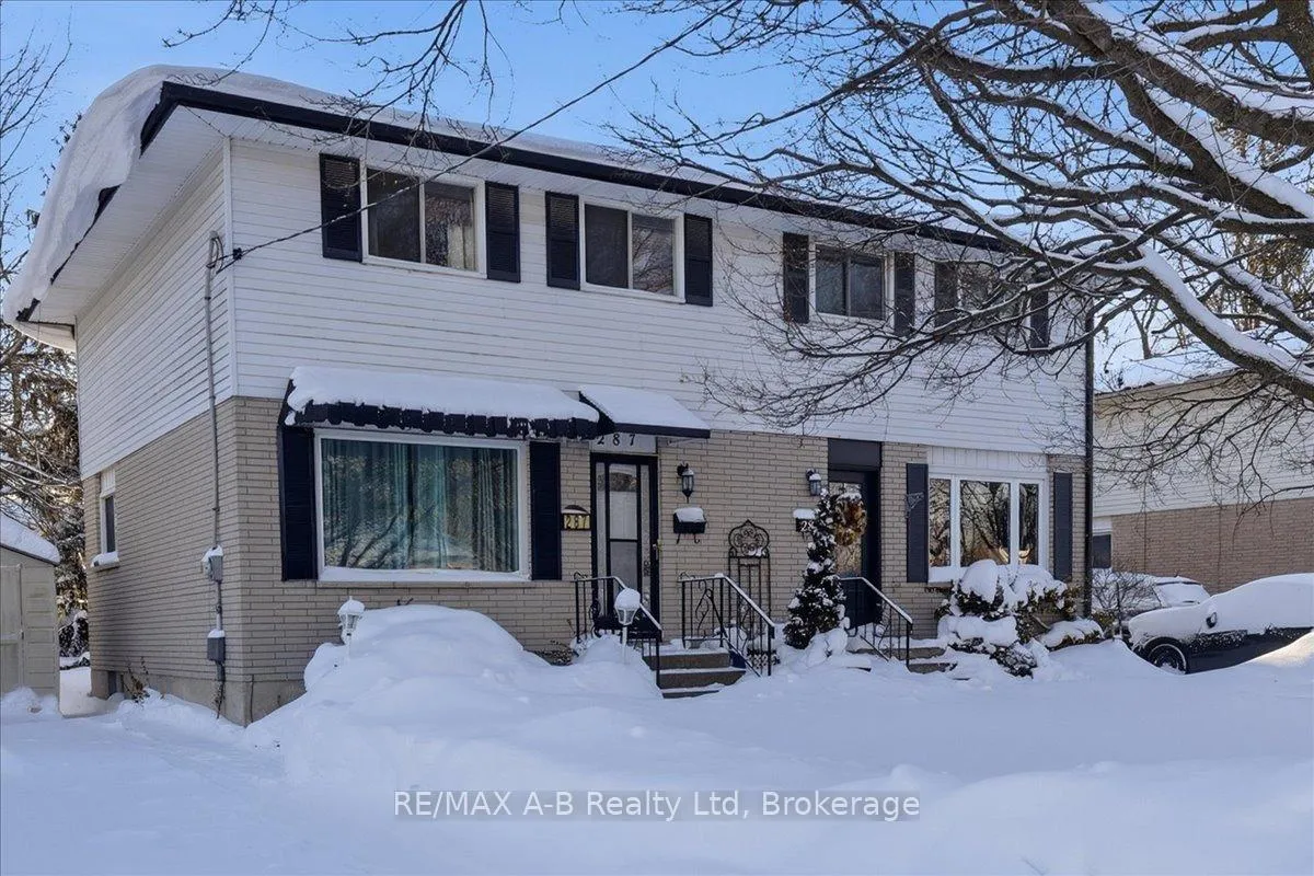 Photo 3 of 287 Front Street, Stratford — HOMEH