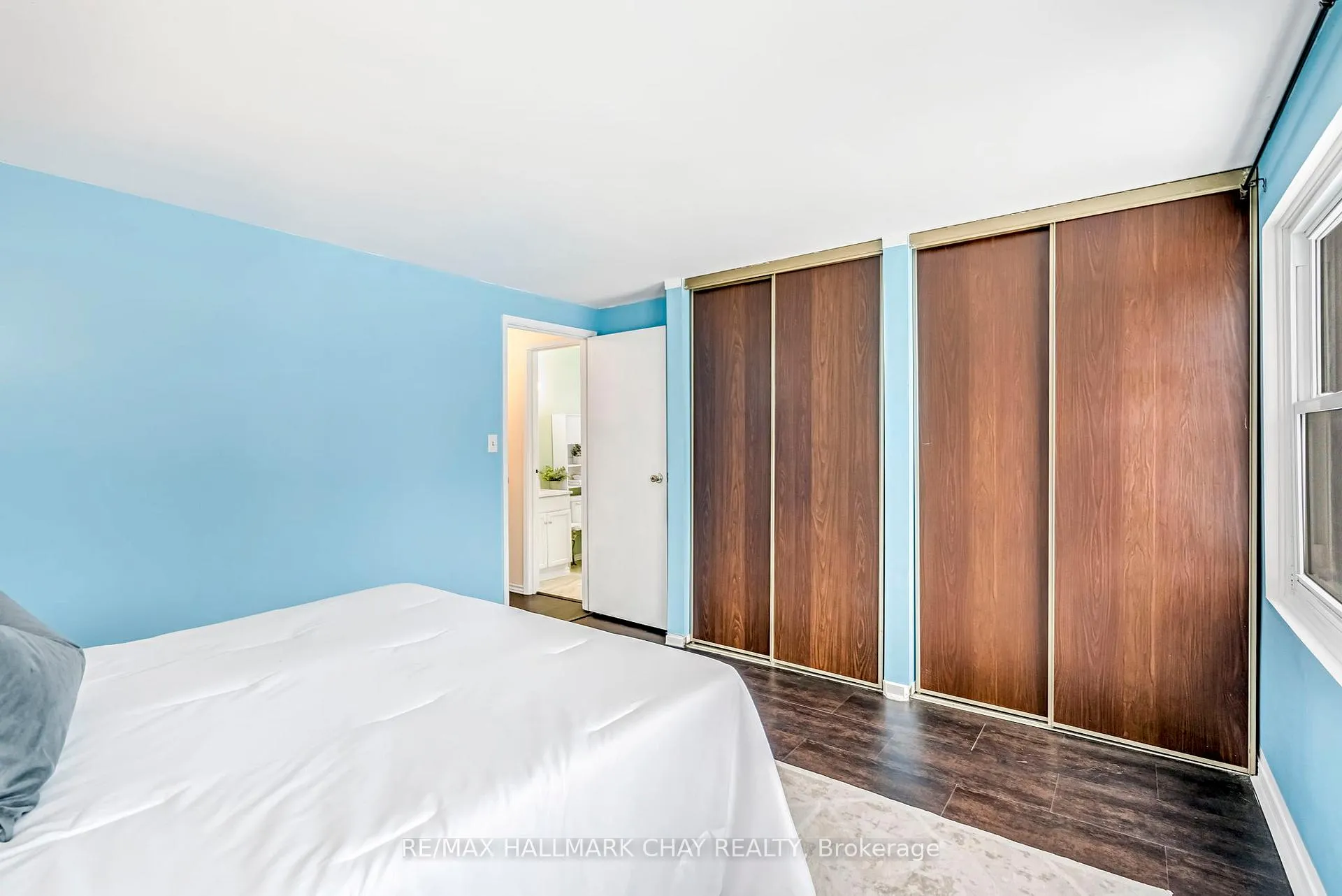 Photo 18 of 28 Wilde Place, Barrie, Letitia Heights — HOMEH