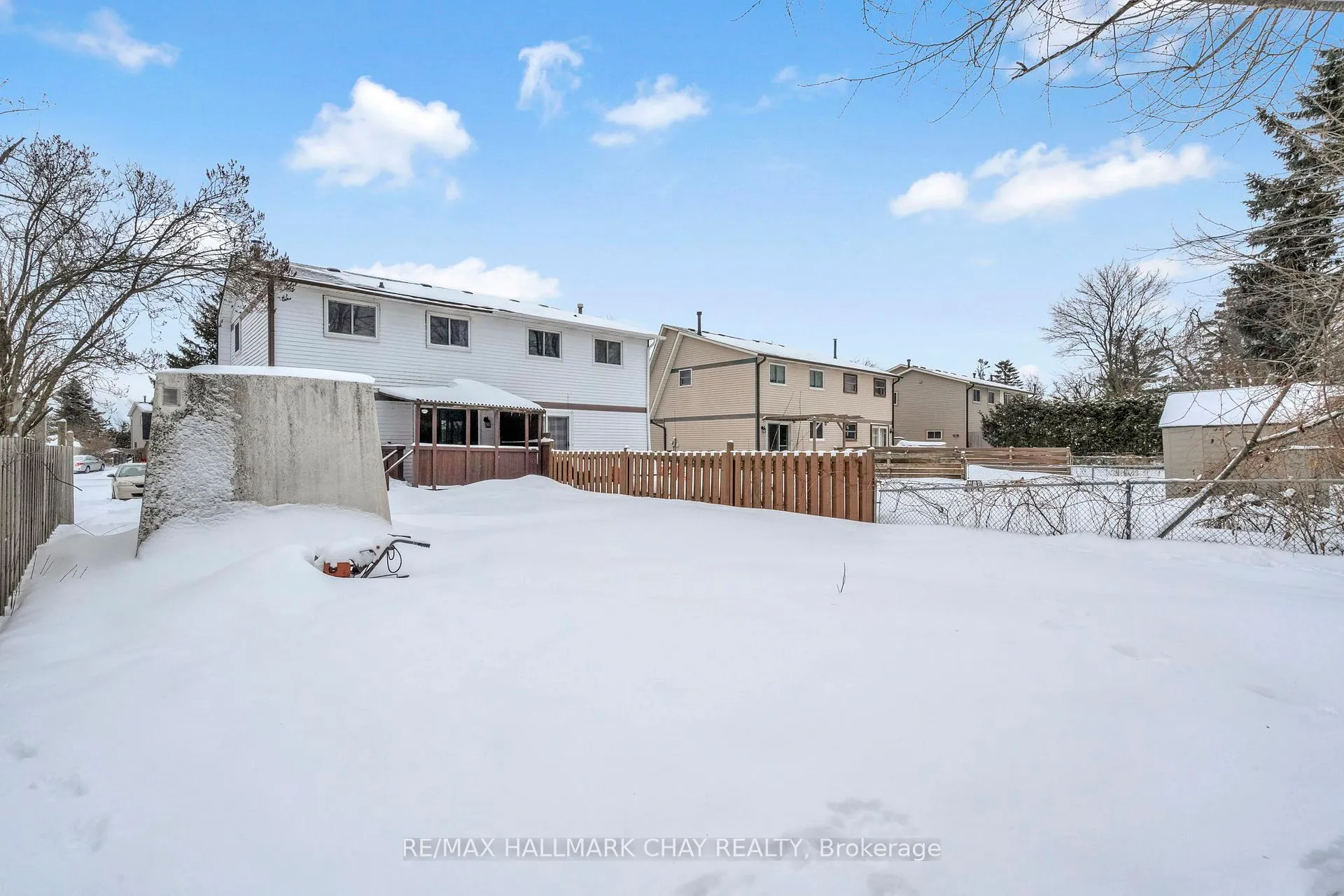 Photo 39 of 28 Wilde Place, Barrie, Letitia Heights — HOMEH