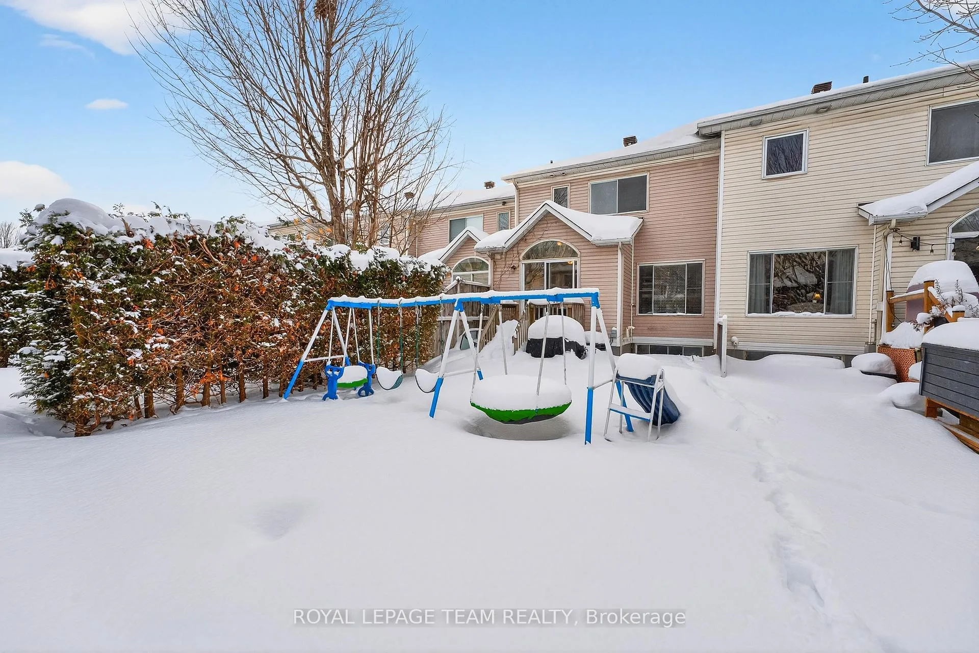 Photo 43 of 37 Flowertree Crescent, Ottawa, Kanata - Emerald Meadows/Trailwest — HOMEH