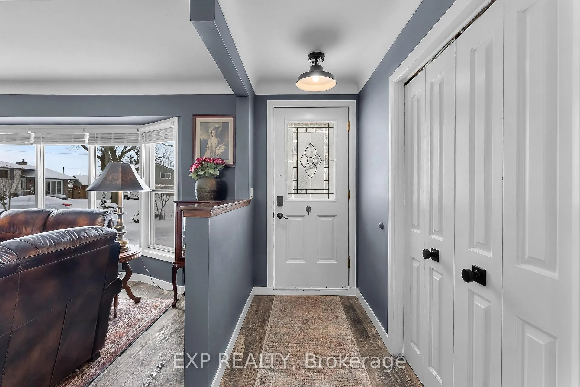 Photo 4 of 6970 Concord Crescent, Niagara Falls, Arad/Fallsview — HOMEH