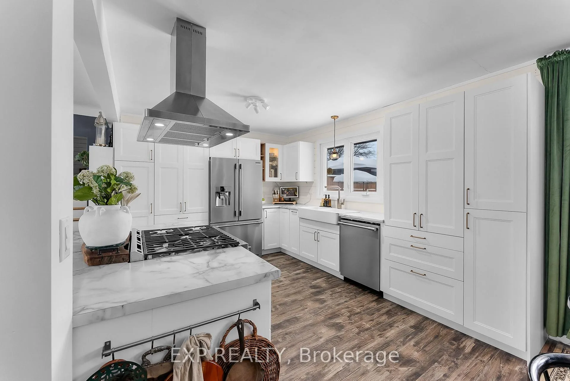 Photo 8 of 6970 Concord Crescent, Niagara Falls, Arad/Fallsview — HOMEH