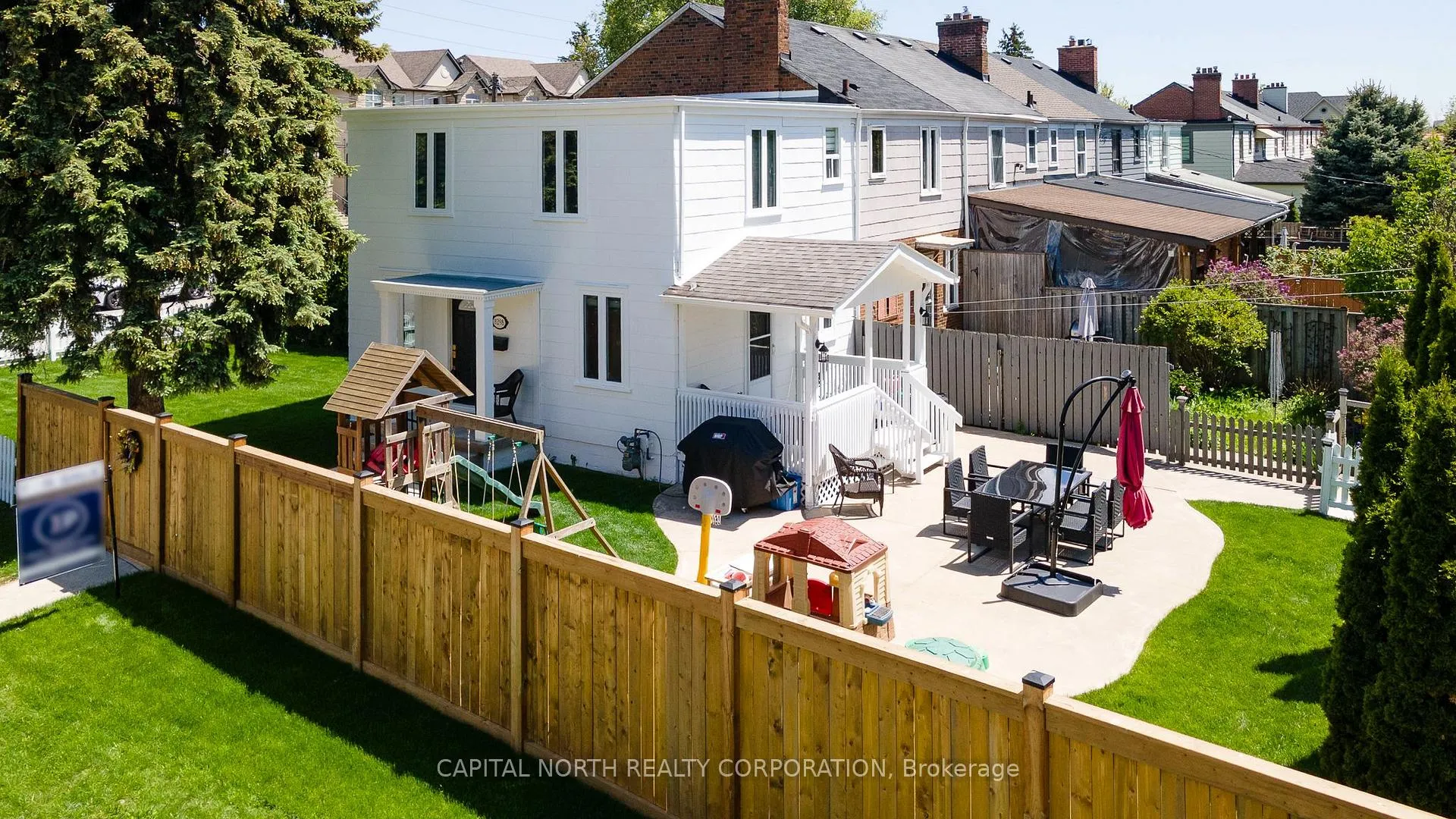 Photo 1 of 8298 Kipling Avenue, Vaughan, West Woodbridge — HOMEH