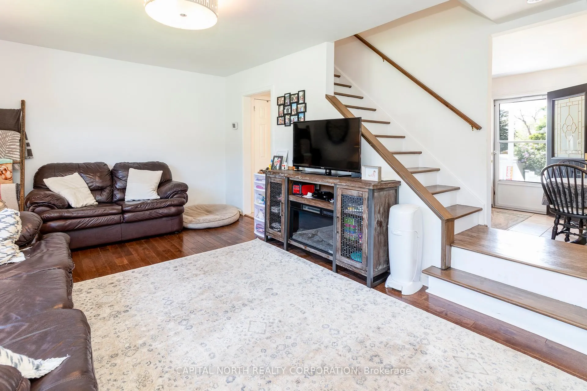 Photo 12 of 8298 Kipling Avenue, Vaughan, West Woodbridge — HOMEH
